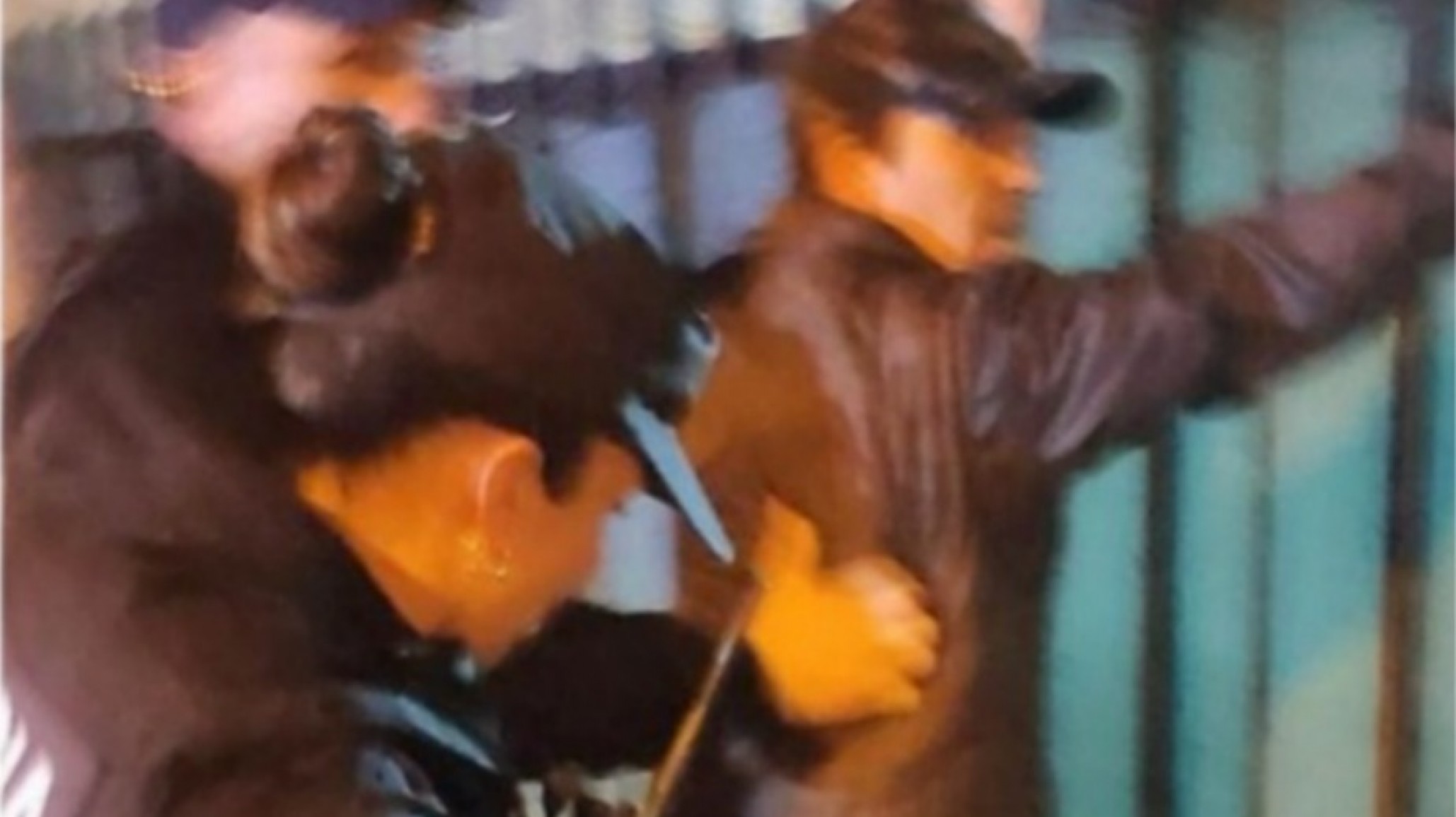 ¡Lo atraparon en plena huida! Quiso robar una rueda en barrio 9 de Julio pero no pudo