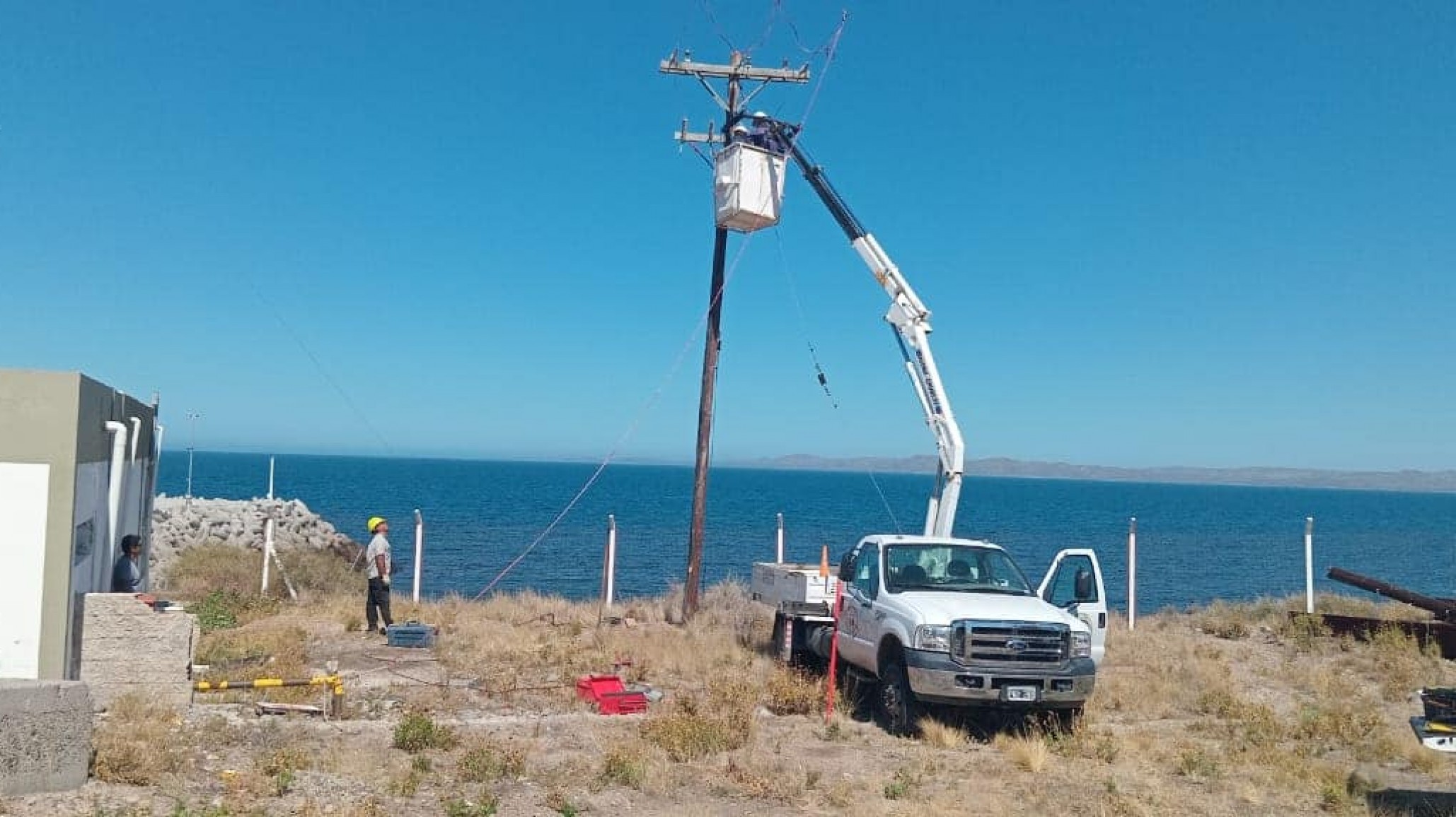 Camarones sin luz ni agua desde la madrugada por falta de combustible