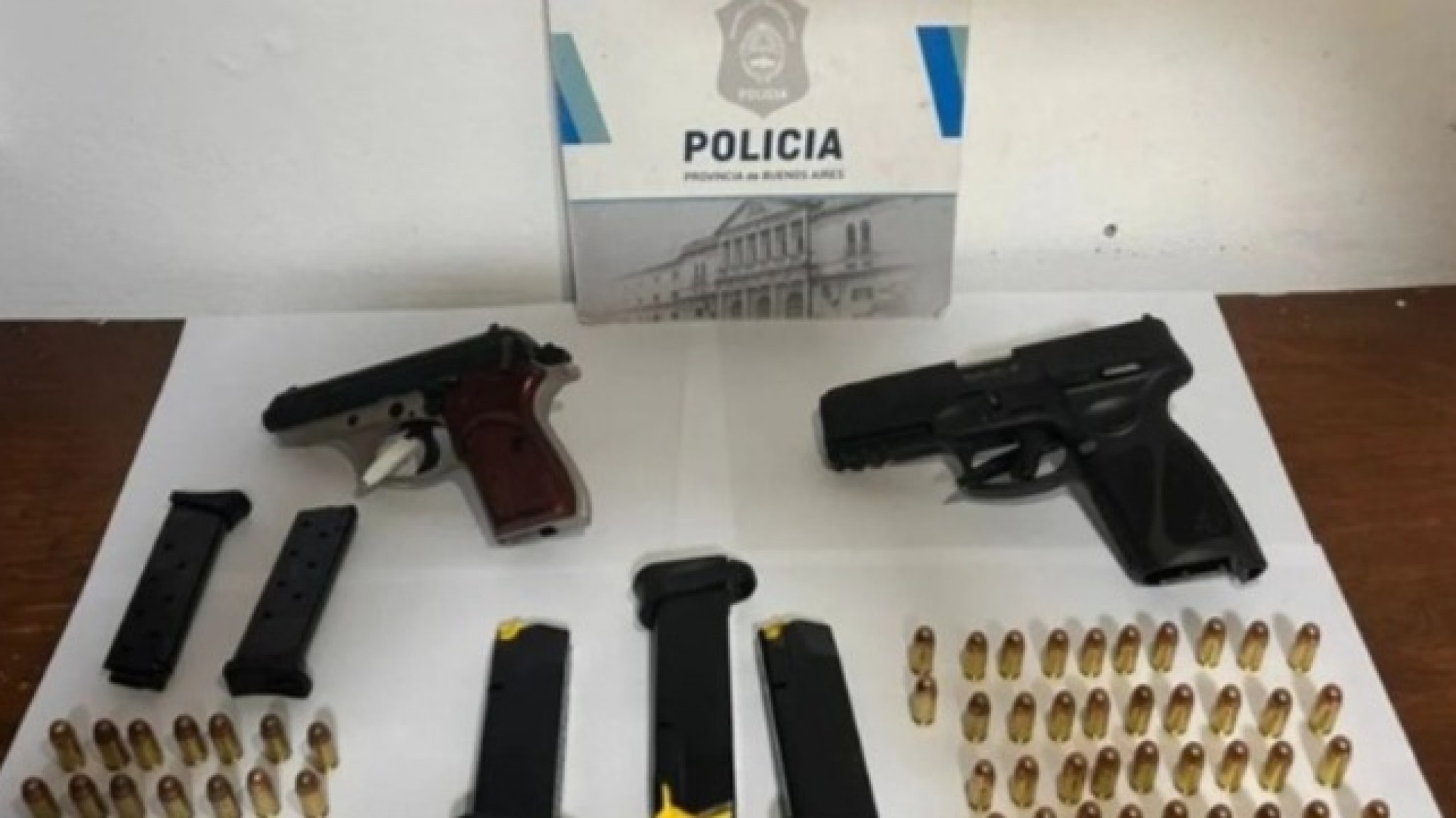 Una nena denunció en su escuela que su madre estaba cautiva y el padrastro golpeaba a sus hermanos