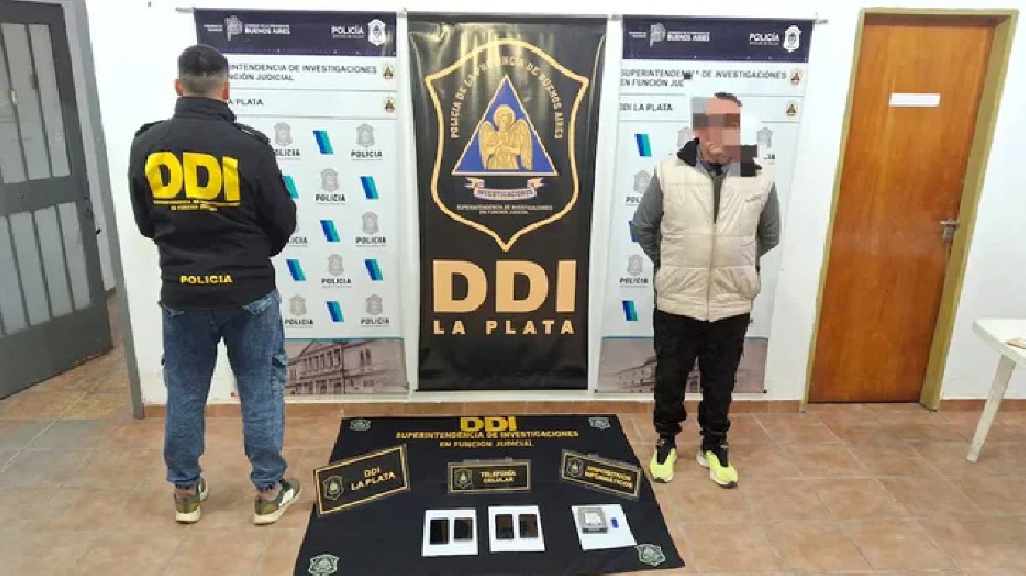 Detuvieron a un profesor de artes marciales por acosar virtualmente a una alumna de 11 años