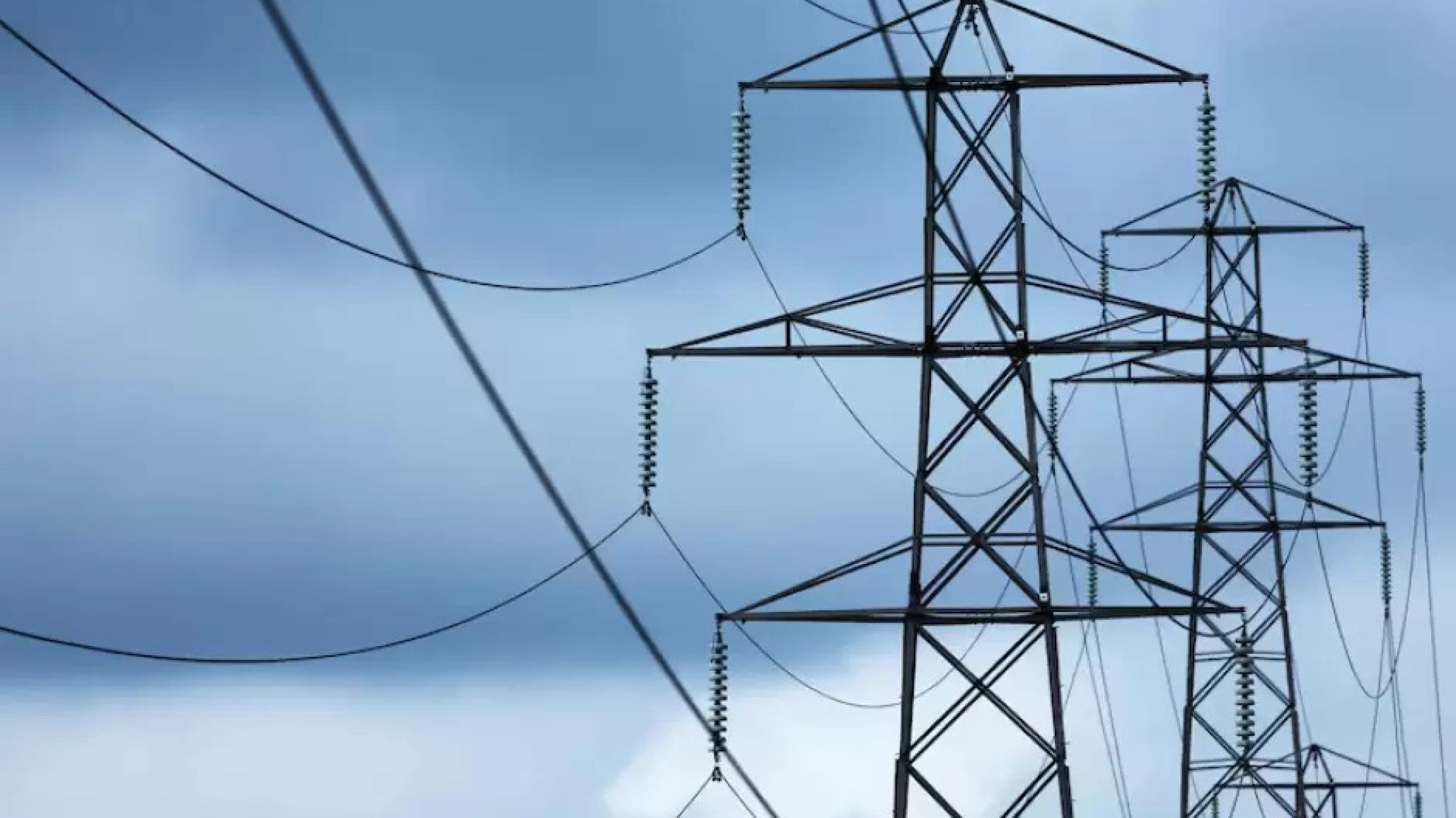 El Gobierno prorrogó la emergencia energética por más de un año