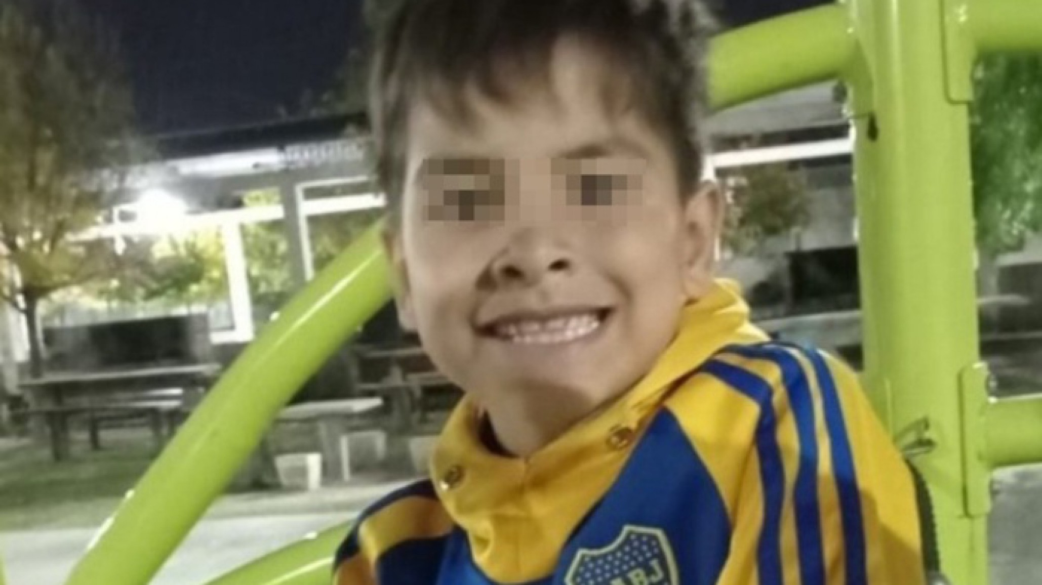 Buenos Aires: Policía se enfrentó a un ladrón y baleó a un niño de 7 años que esperaba el colectivo
