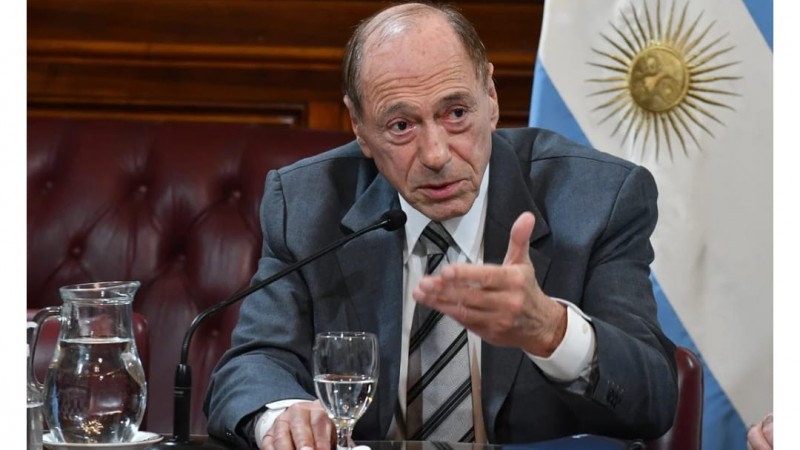 Zaffaroni reveló que un juez de la Corte duda sobre fallar contra Cristina Kirchner