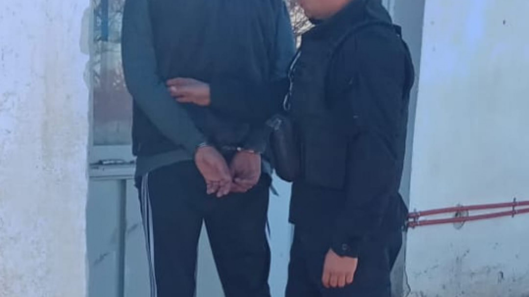 Fue a la comisaría a "sacarse la duda" y terminó detenido