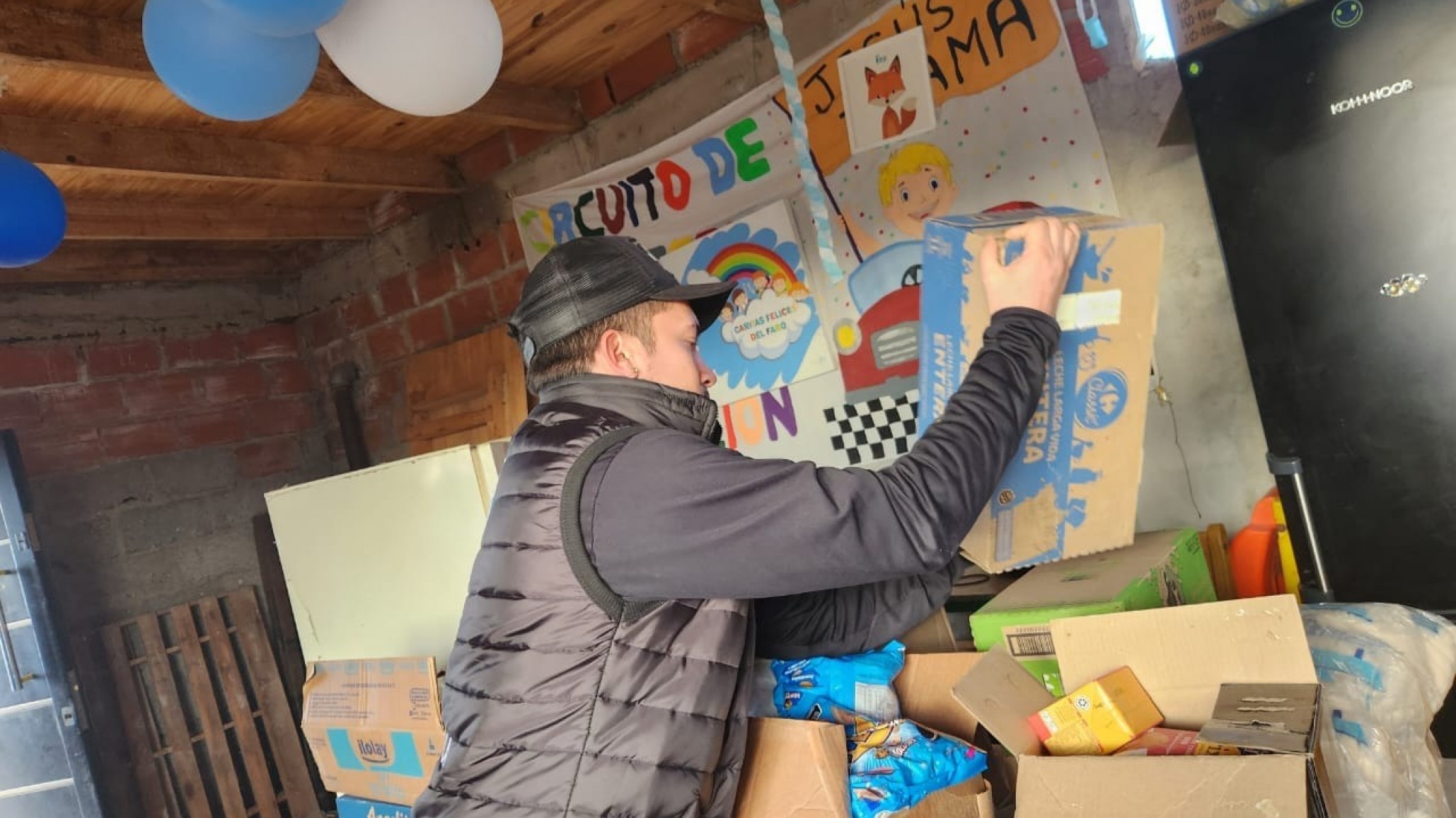 El Merendero Caritas Felices del Faro necesita leña y frazadas: "Los nenes no pudieron tomar la merienda por el frío"