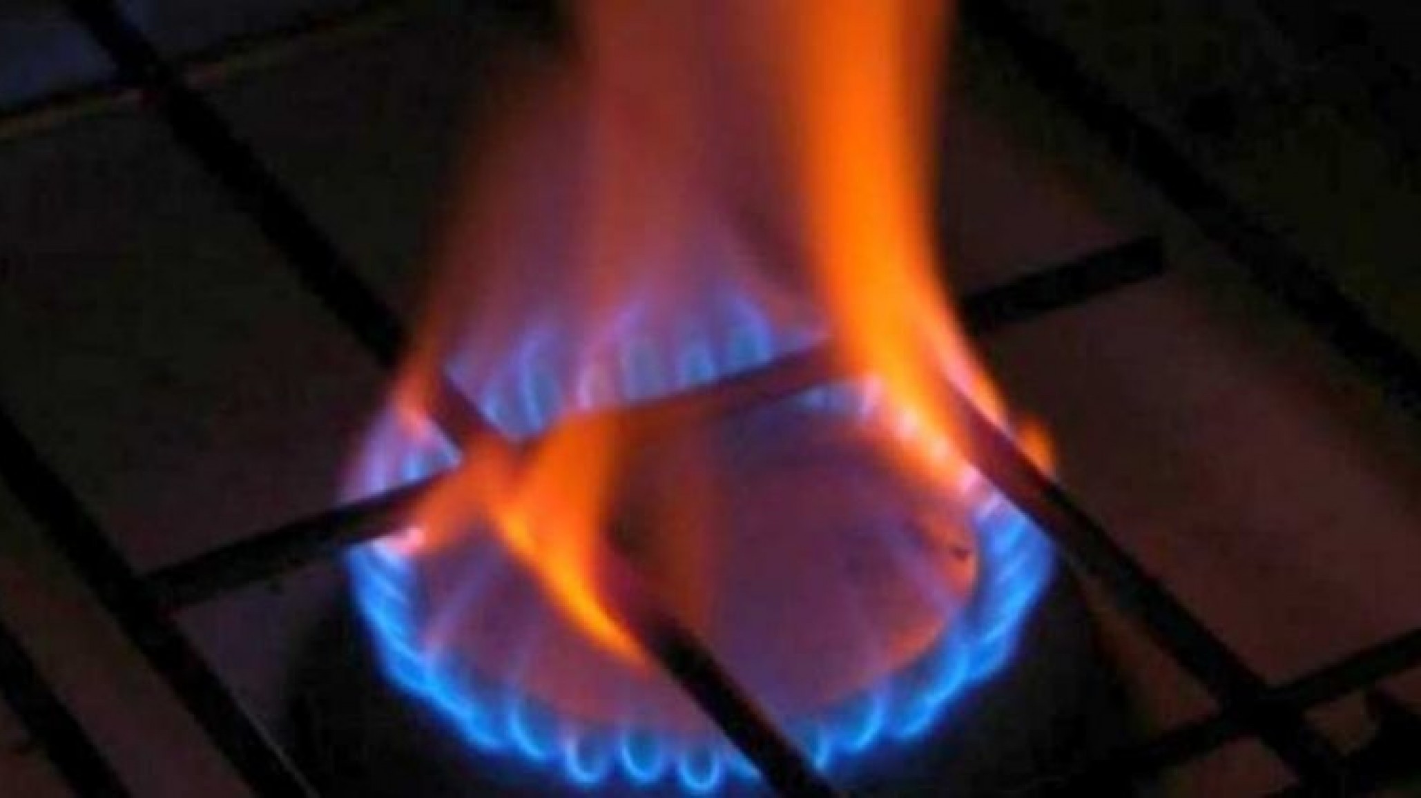 Una pareja sobrevivió a una intoxicación por monóxido de carbono gracias al hermano de la mujer