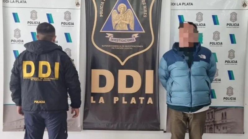 Detuvieron a un ginecólogo chileno por abusar sexualmente de un paciente en un hospital de La Plata