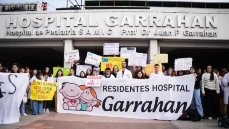 El gobierno agrava la crisis del Garrahan: se eliminan las residencias en pediatría después de 60 años