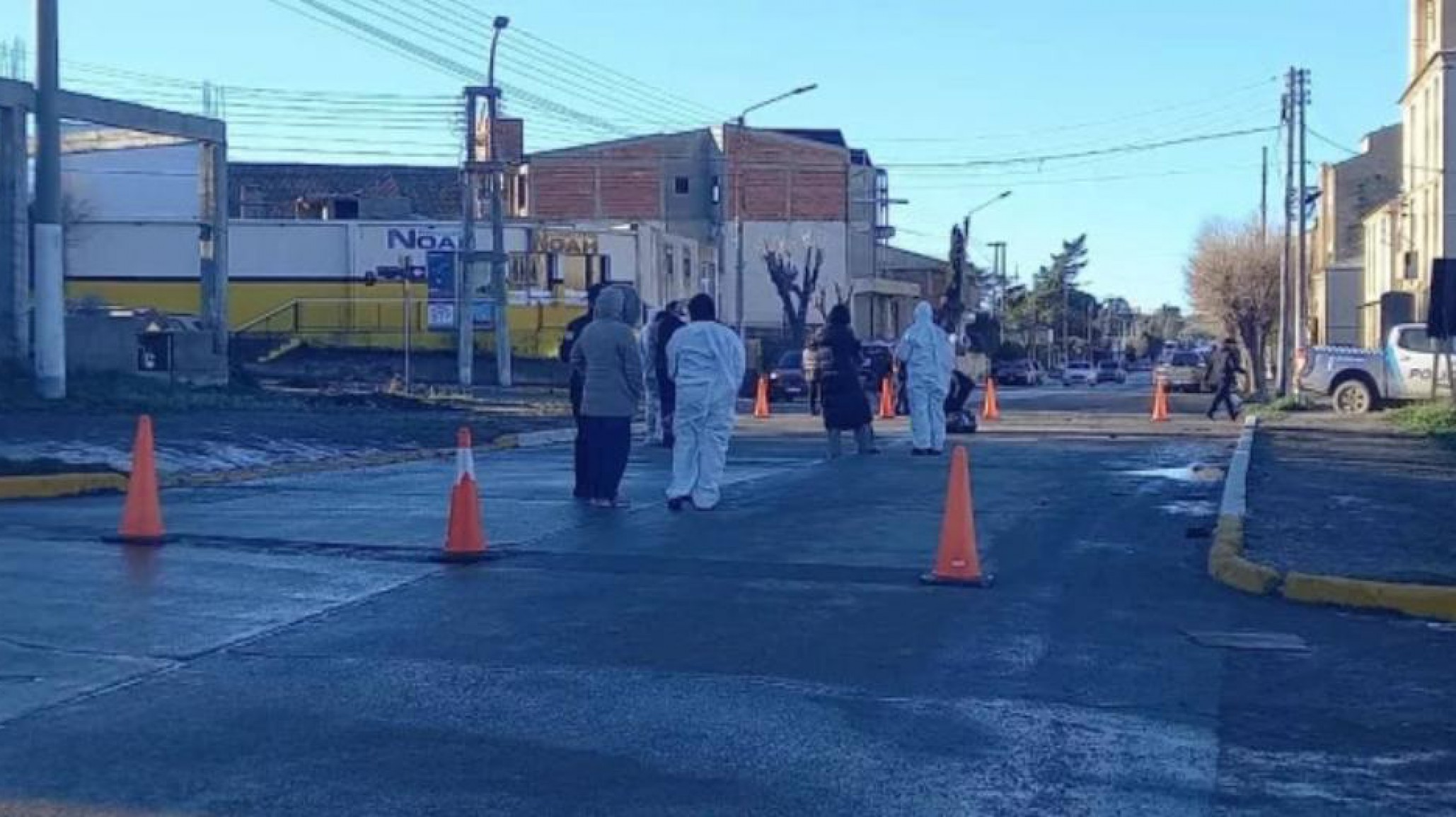 Atropelló y mató a una mujer: la conductora huyó tras el choque