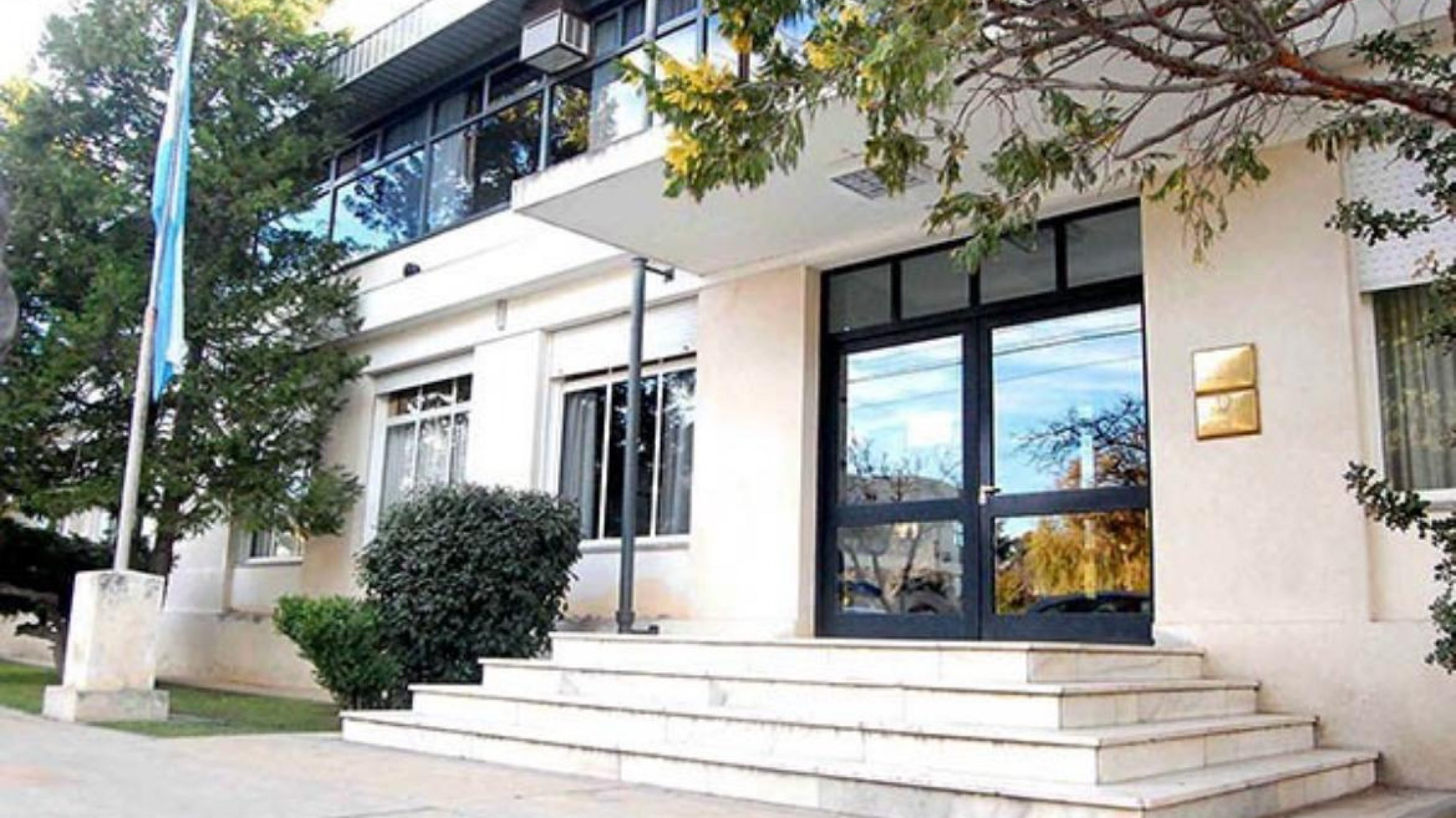 Revocan un fallo por abuso sexual en la playa tras polémica interpretación de una jueza sobre el consentimiento