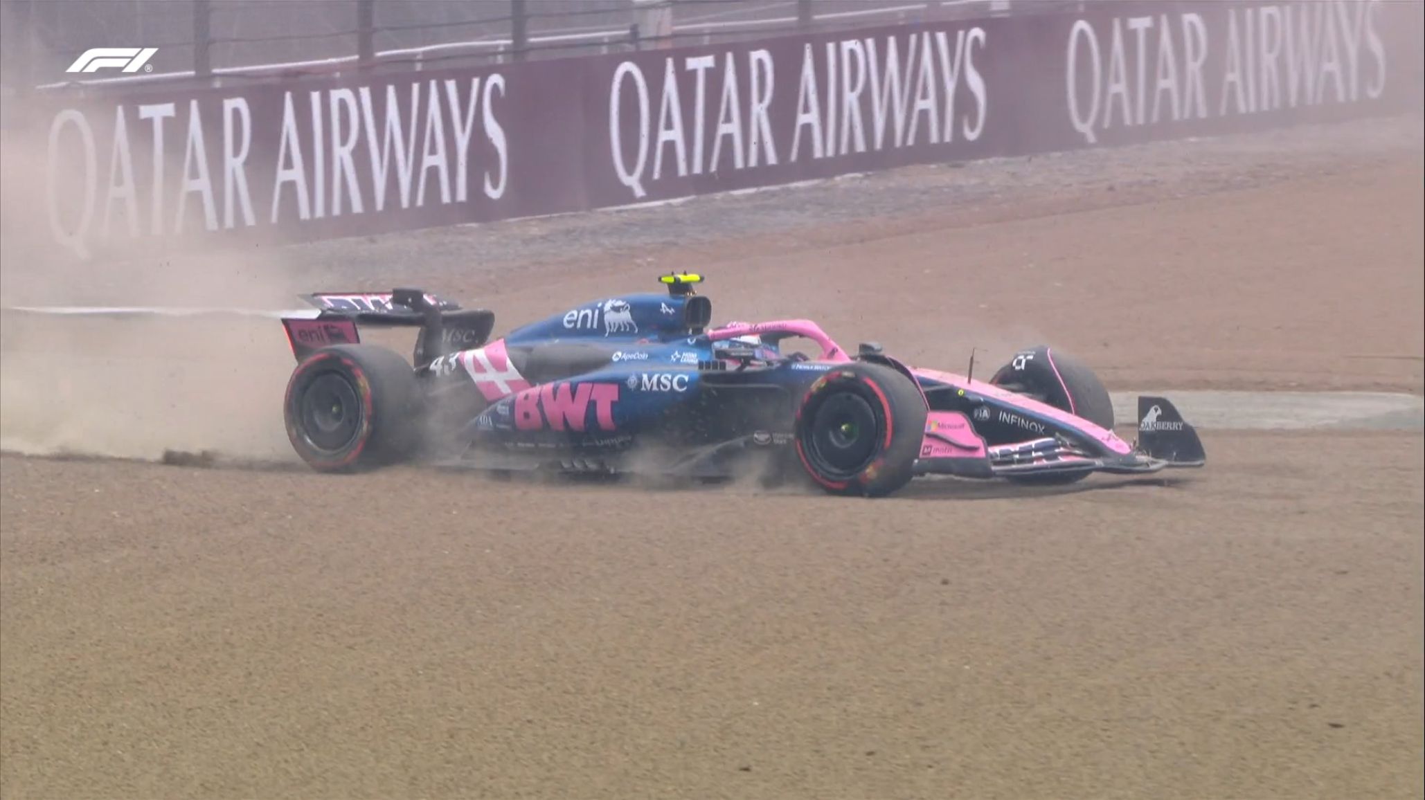 Franco Colapinto trompeó y tuvo una accidentada clasificación en el GP de Silverstone