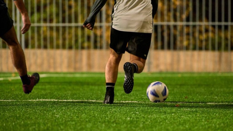 Trelew: Un jugador veterano falleció en pleno partido de fútbol