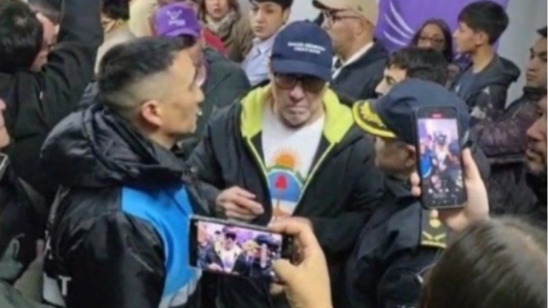 Ricardo Bustos habló tras ser detenido por la policía en el medio de la interna de LLA