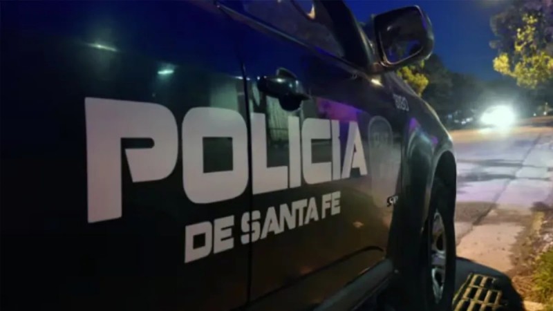 Santa Fe: Una niña de 13 años fue alcanzada por una bala perdida en el patio de su casa