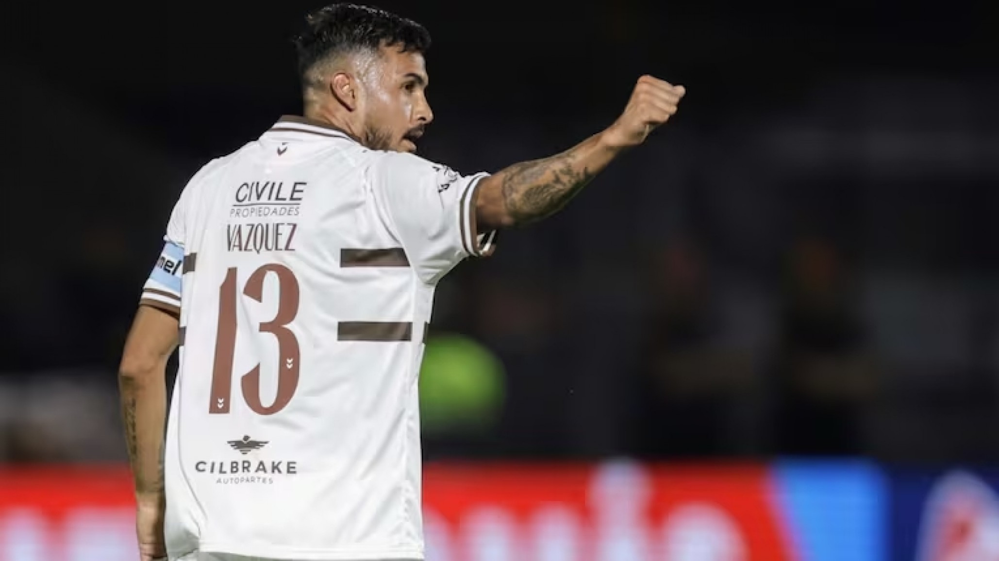 "Nos apuntaron con armas": el capitán de Platense fue asaltado junto a su familia