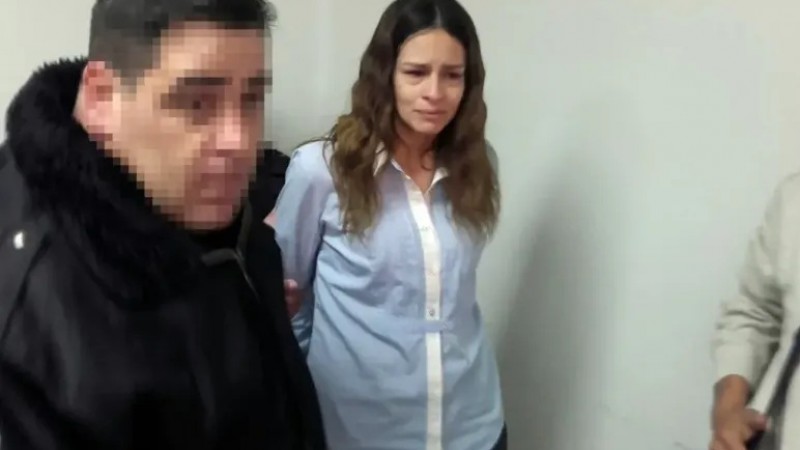 Tiene arresto domiciliario por matar a su novio en 2017 y ahora su novio la denunció por violencia de género