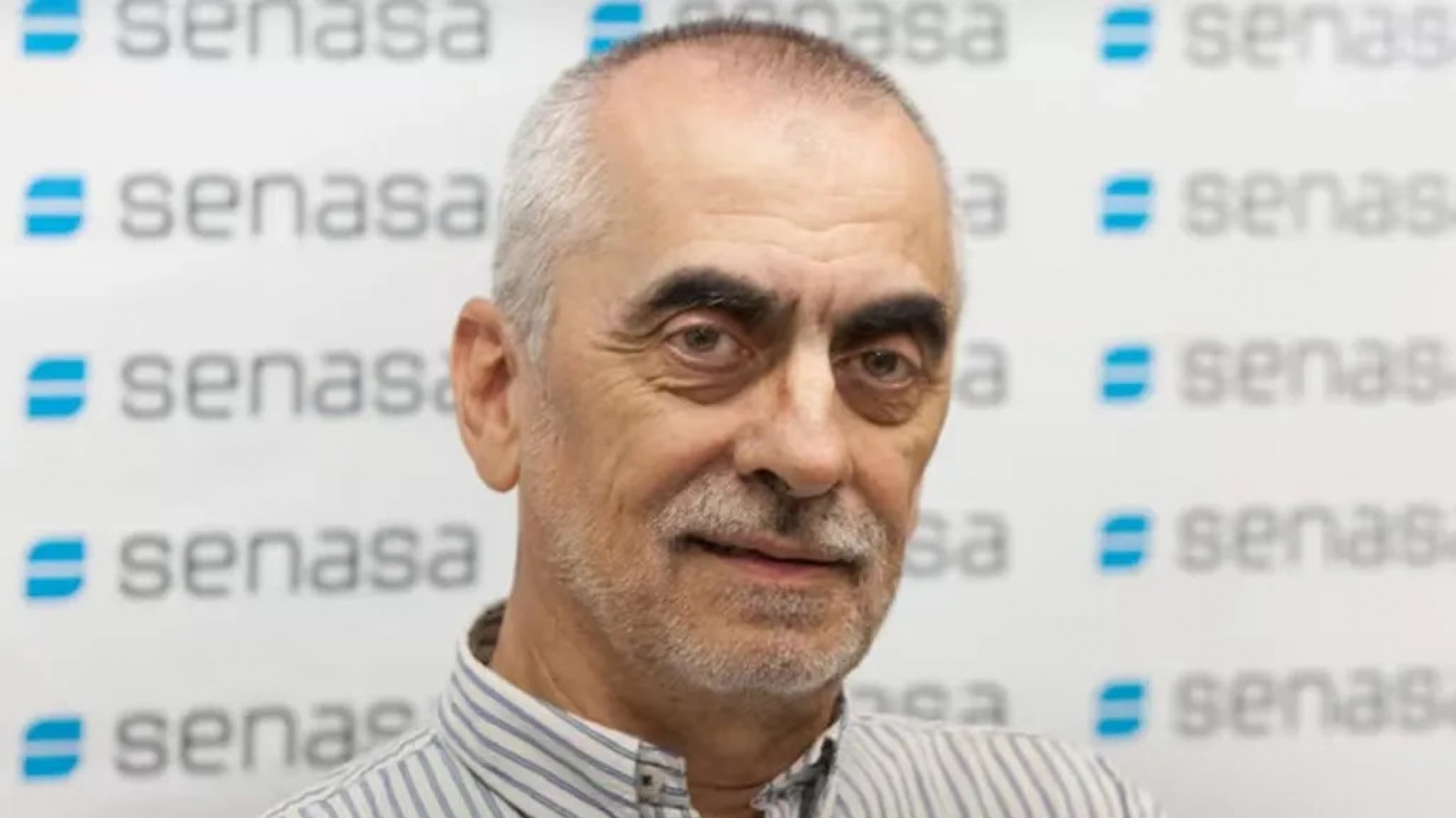 En medio de la polémica por las vacunas antiaftosa, renunció el presidente del SENASA