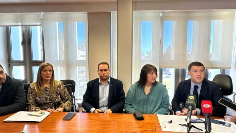 Diputados solicitaron que los 25 millones de dólares por Restinga Alí se destinen a obras en Comodoro y que el gobierno provincial no permita que YPF se vaya de Manantiales Behr