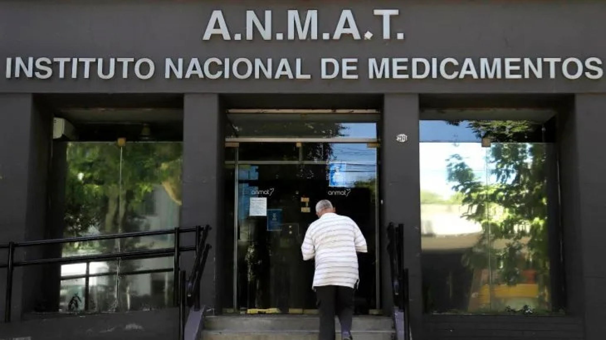 ANMAT prohibió la venta de un medicamento para la diabetes y varios suplementos dietarios