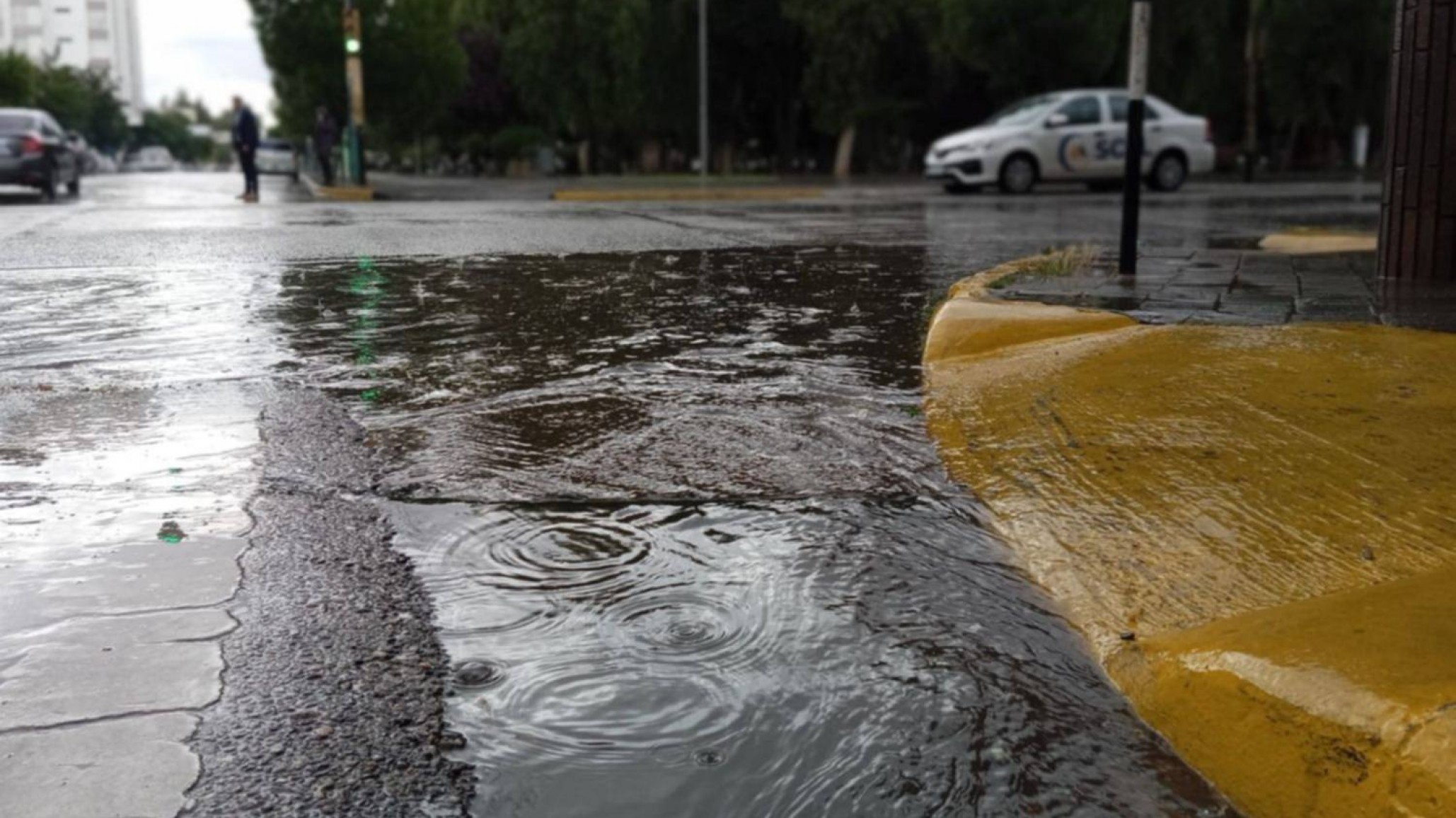 En Comodoro el SMN prevé solo 6 mm de lluvia, pese a la alerta amarilla