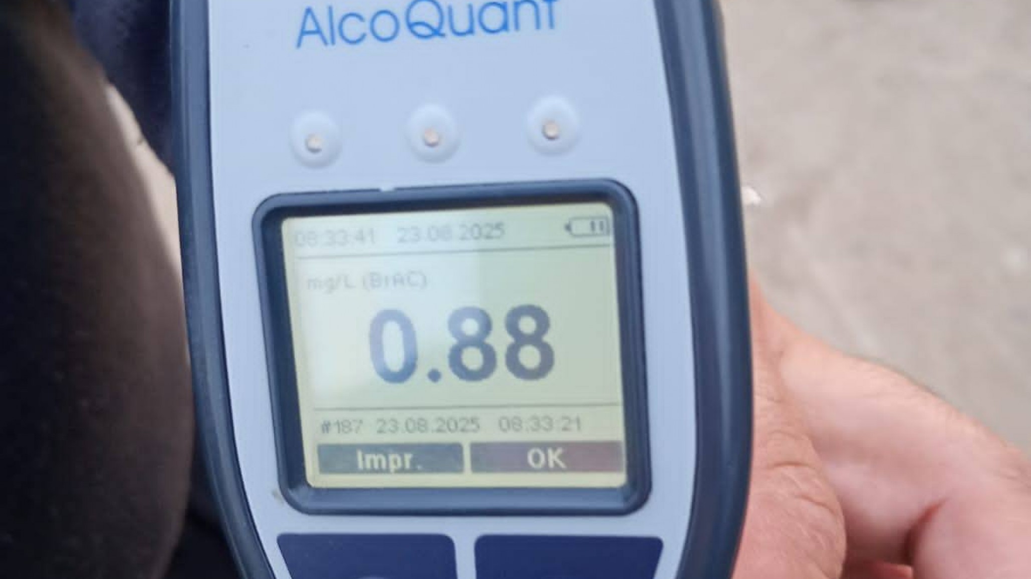 Un conductor manejaba con 0,88 de alcohol en sangre e intentó evadir un control policial