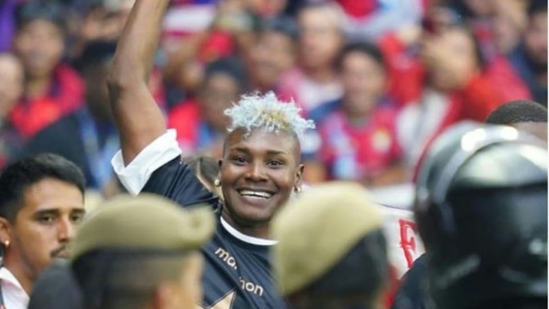 Conmoción en el fútbol de Ecuador: murió Marcos Olmedo, jugador de Mushuc Runa, en un accidente de tránsito