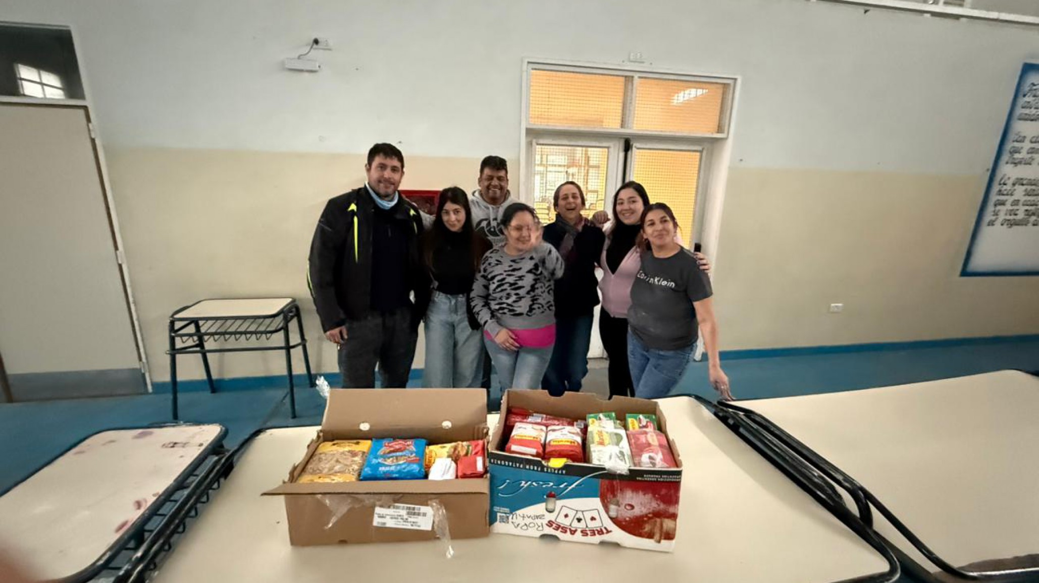 El grupo Moteros CR llevaron donaciones de ropa, calzado, juguetes y alimentos no perecederos a la celebración del Día del Niño en Río Mayo