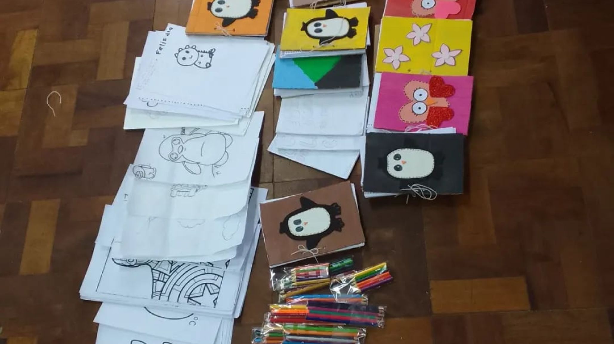 Solidaridad de niño a niño: juntan dibujos para llevar al Hospital Regional