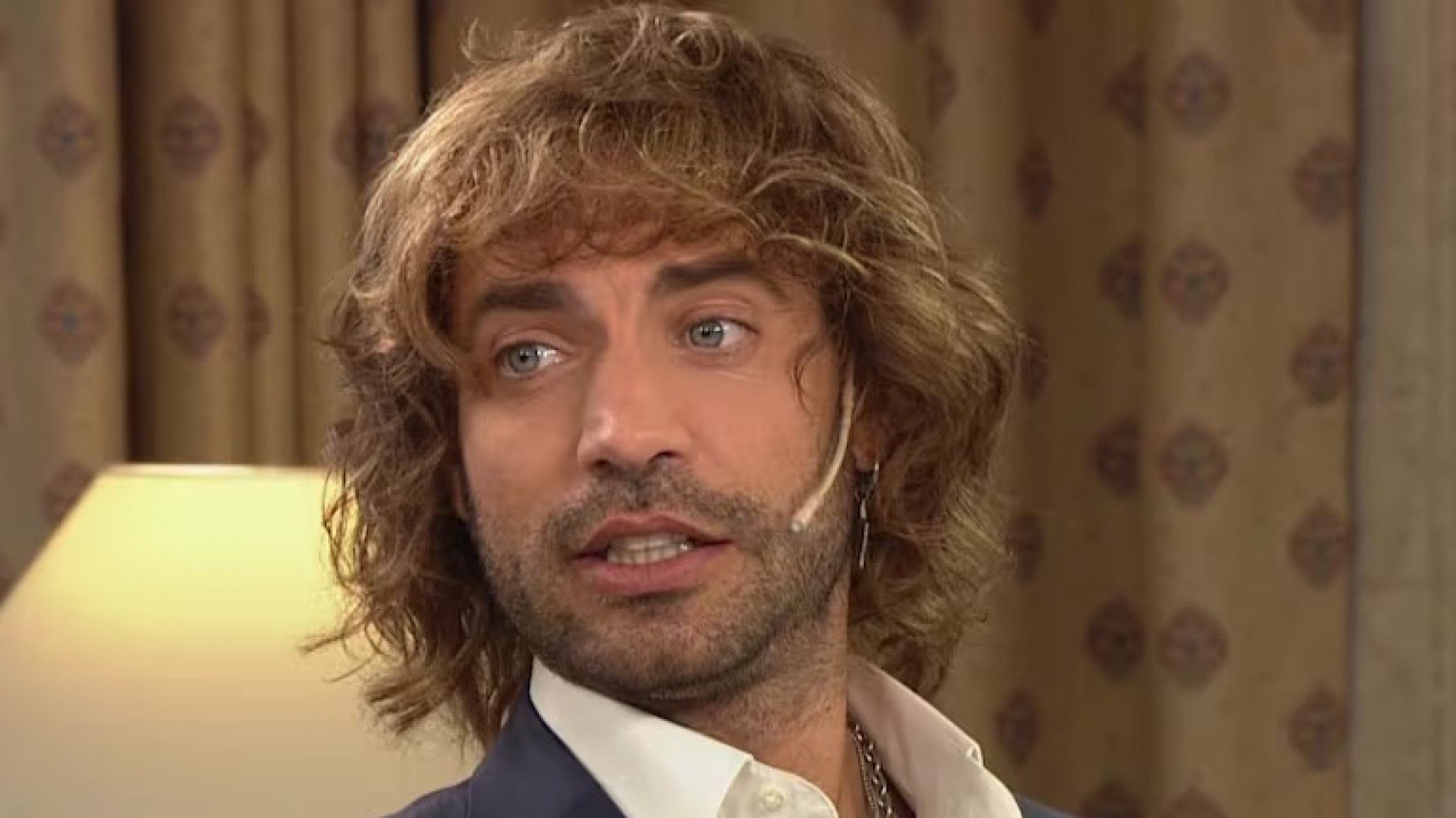 Benjamín Alfonso denuncia haber sufrido acoso de una colega durante una serie de Netflix