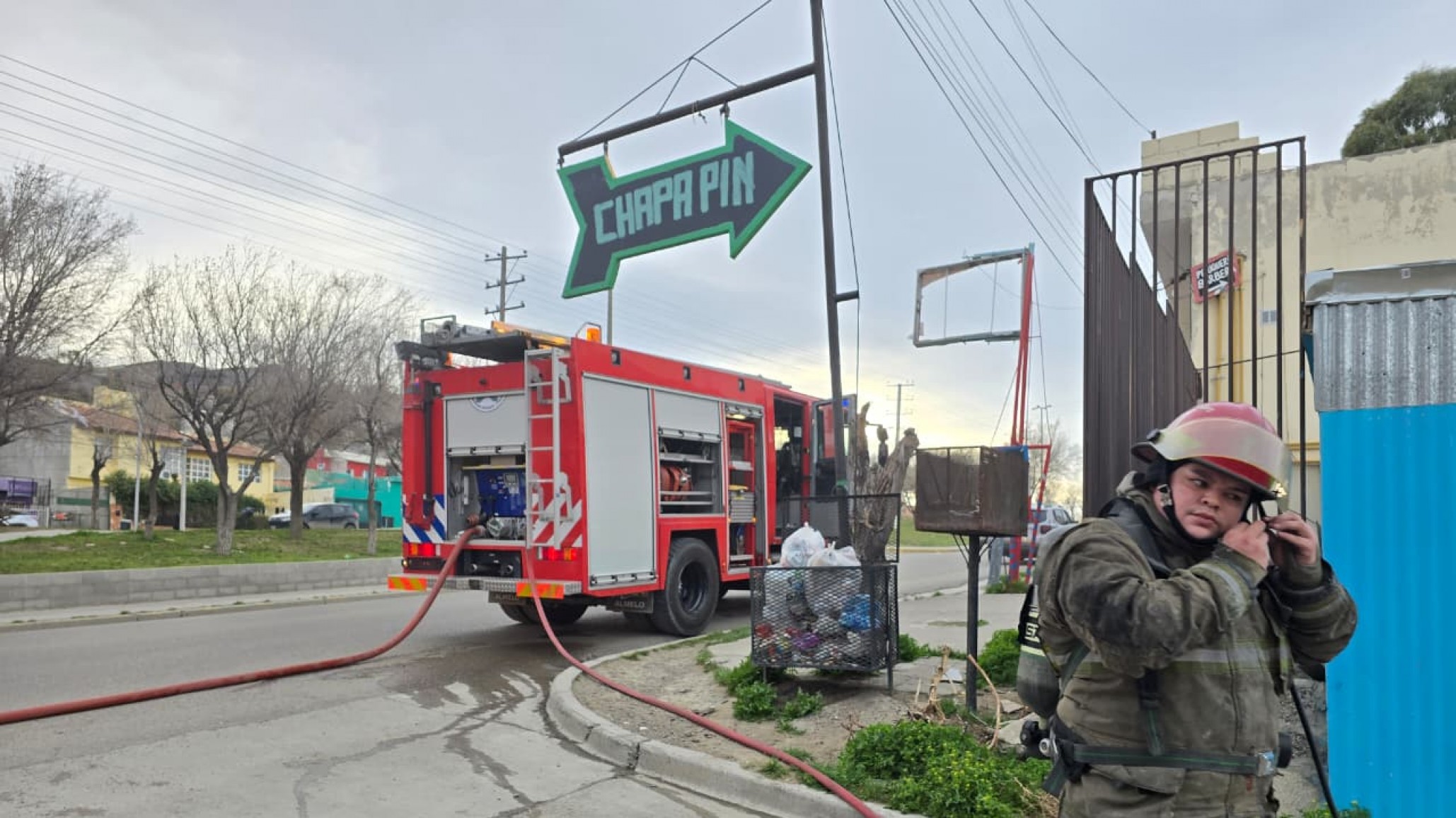 Incendio en una vidriería: "Se tuvo que realizar una entrada forzada"