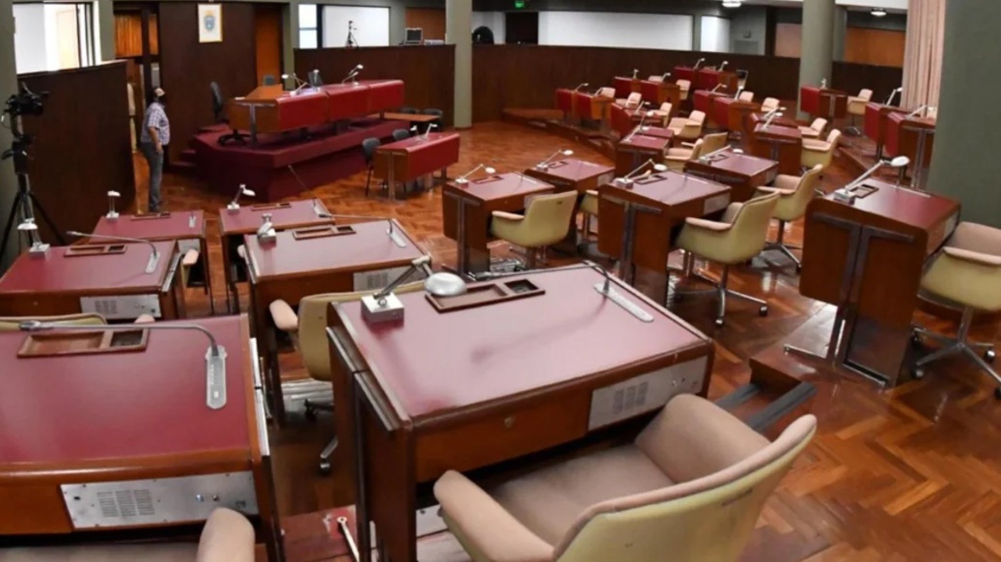 Sindicatos de Chubut demandaron la inconstitucionalidad del referéndum que elimina fueros gremiales