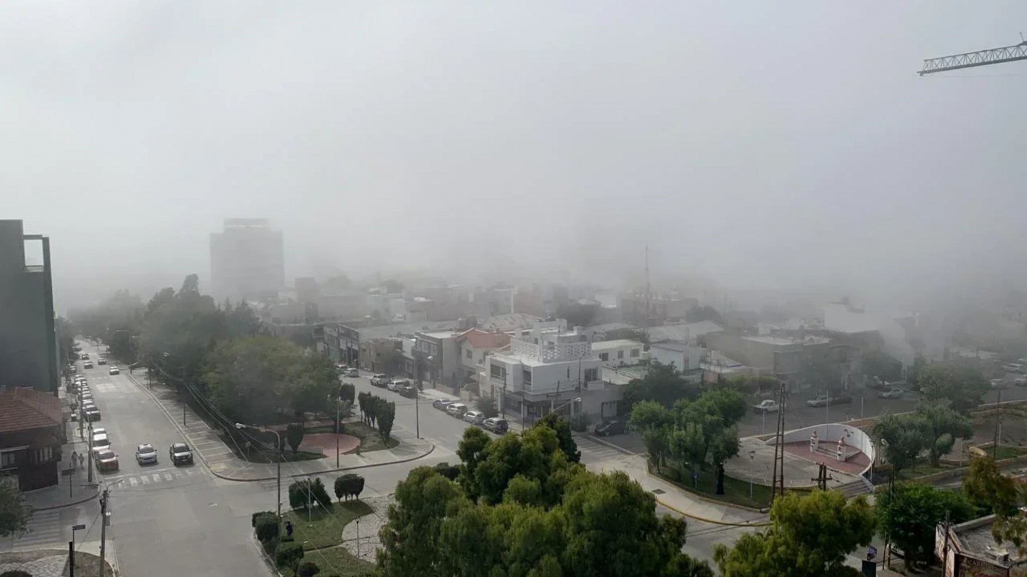A Comodoro no llega Santa Rosa, pero sí la baja de temperatura
