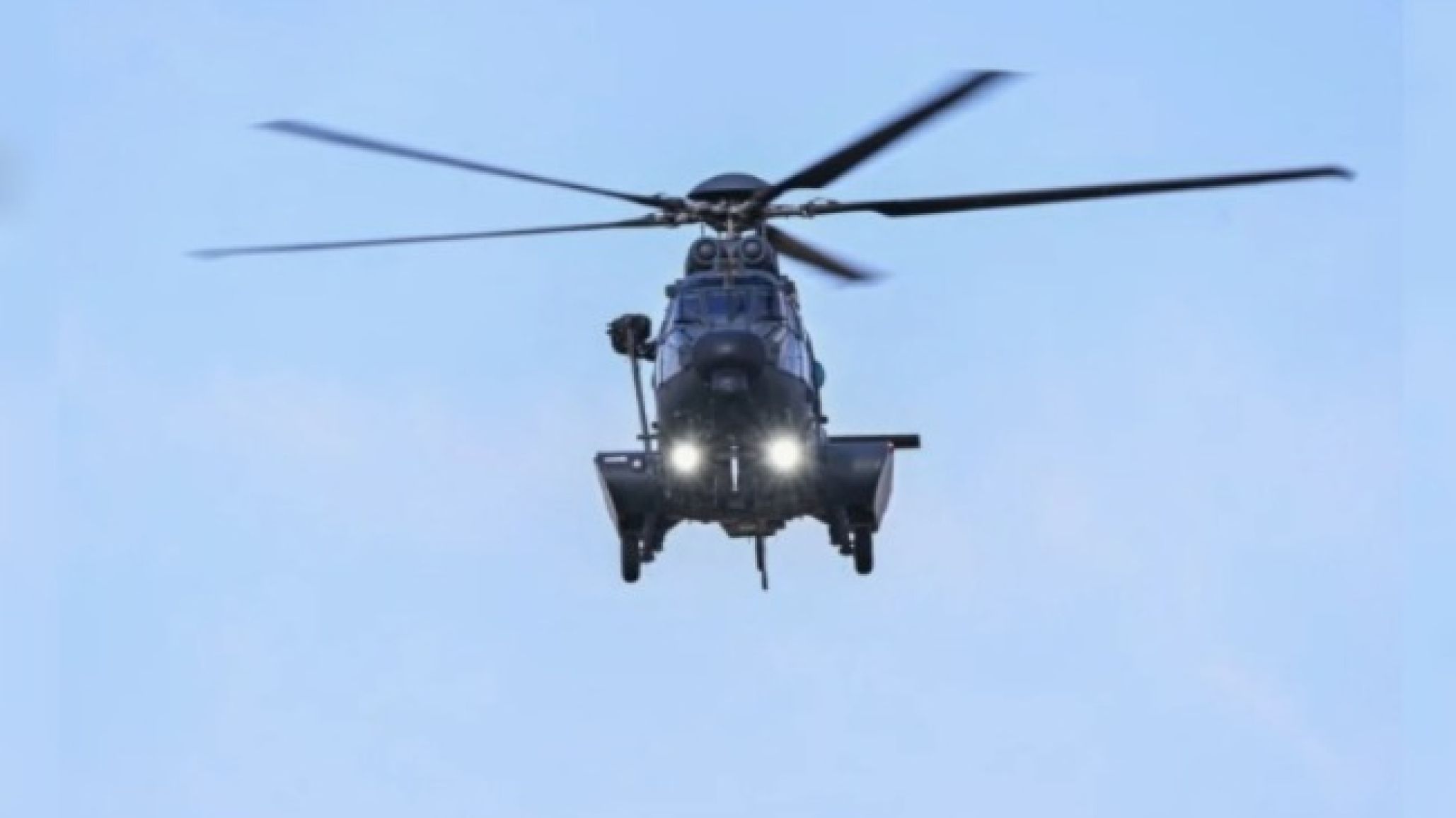 Desapareció un helicóptero con ocho personas a bordo en Indonesia
