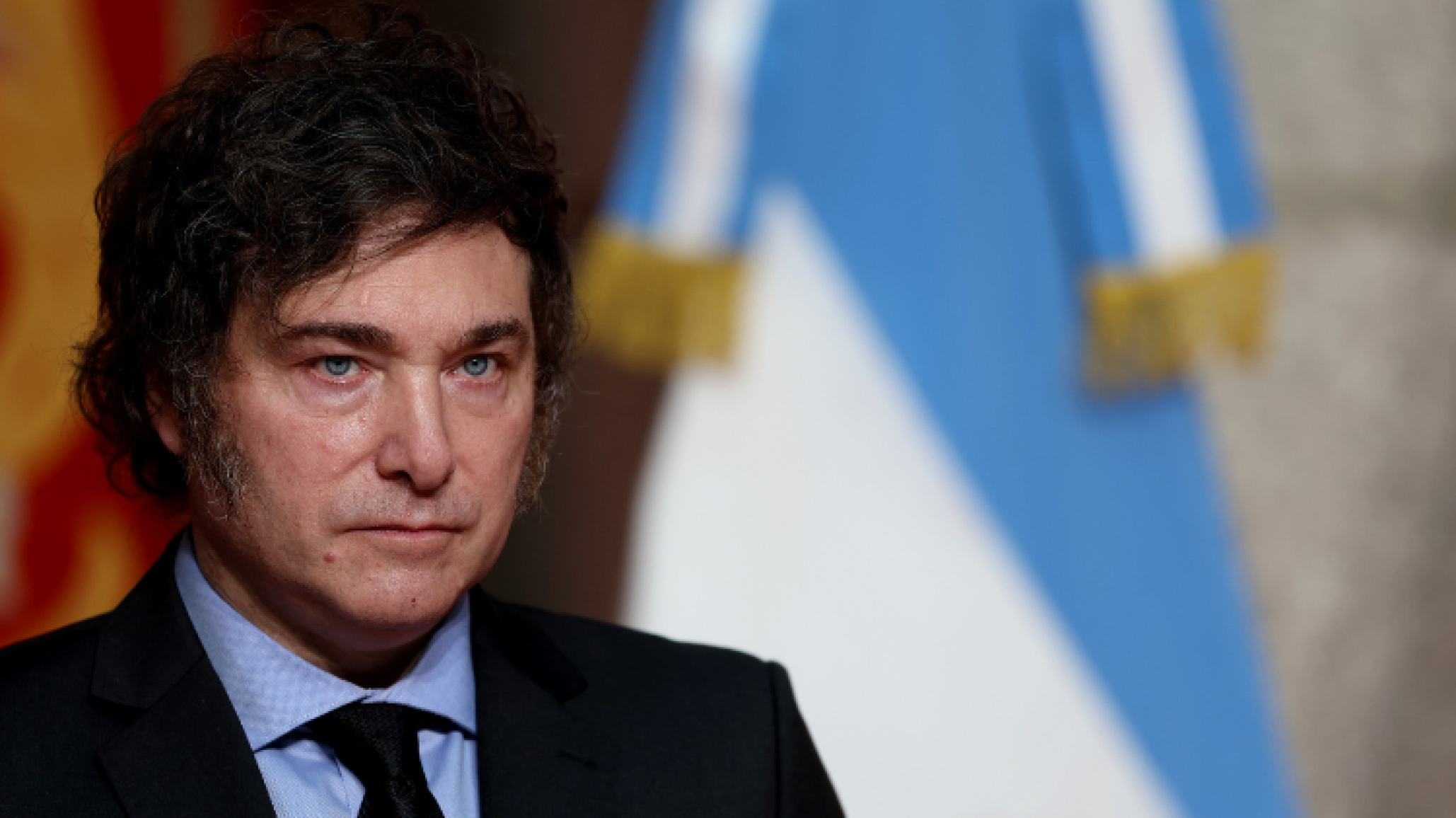 Con insultos a Rial, Milei abrió su campaña legislativa en Córdoba