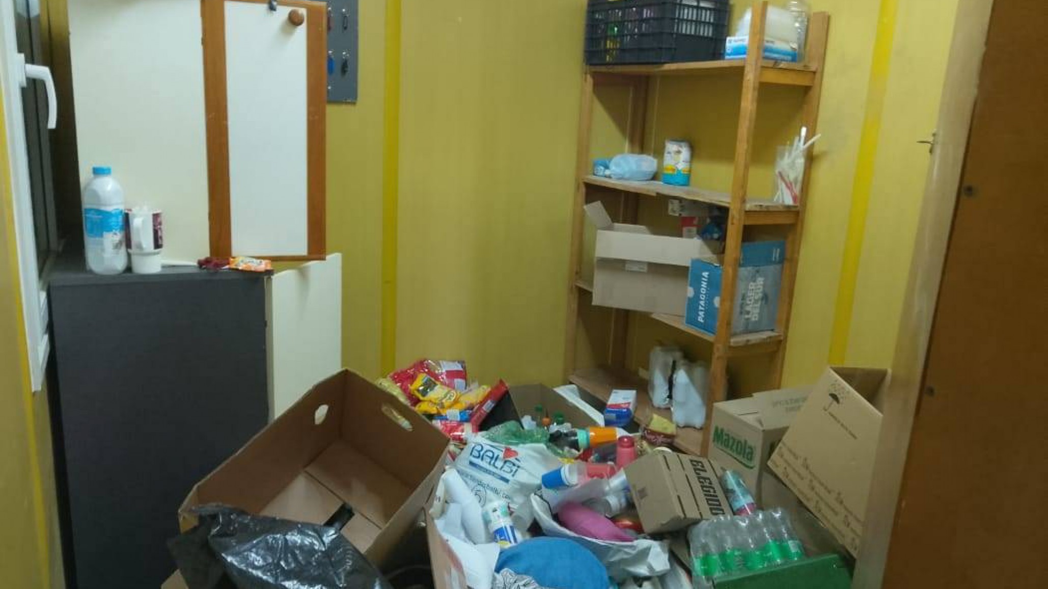 Robo, vandalismo e indignación en el Club Stella Maris: se llevaron la merienda de los chicos