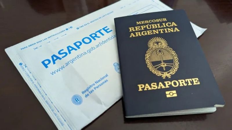 Pasaporte defectuosos: el RENAPER pide devolver miles de documentos por una falla de seguridad