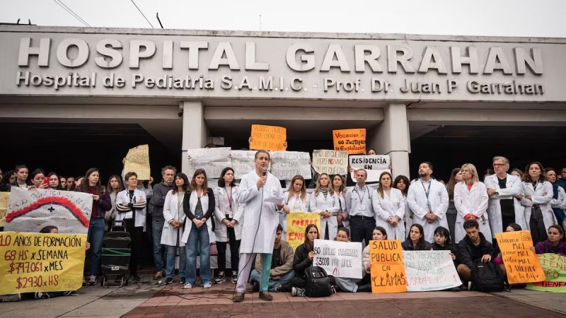 El Gobierno de Milei vetó la Ley de Emergencia Pediátrica