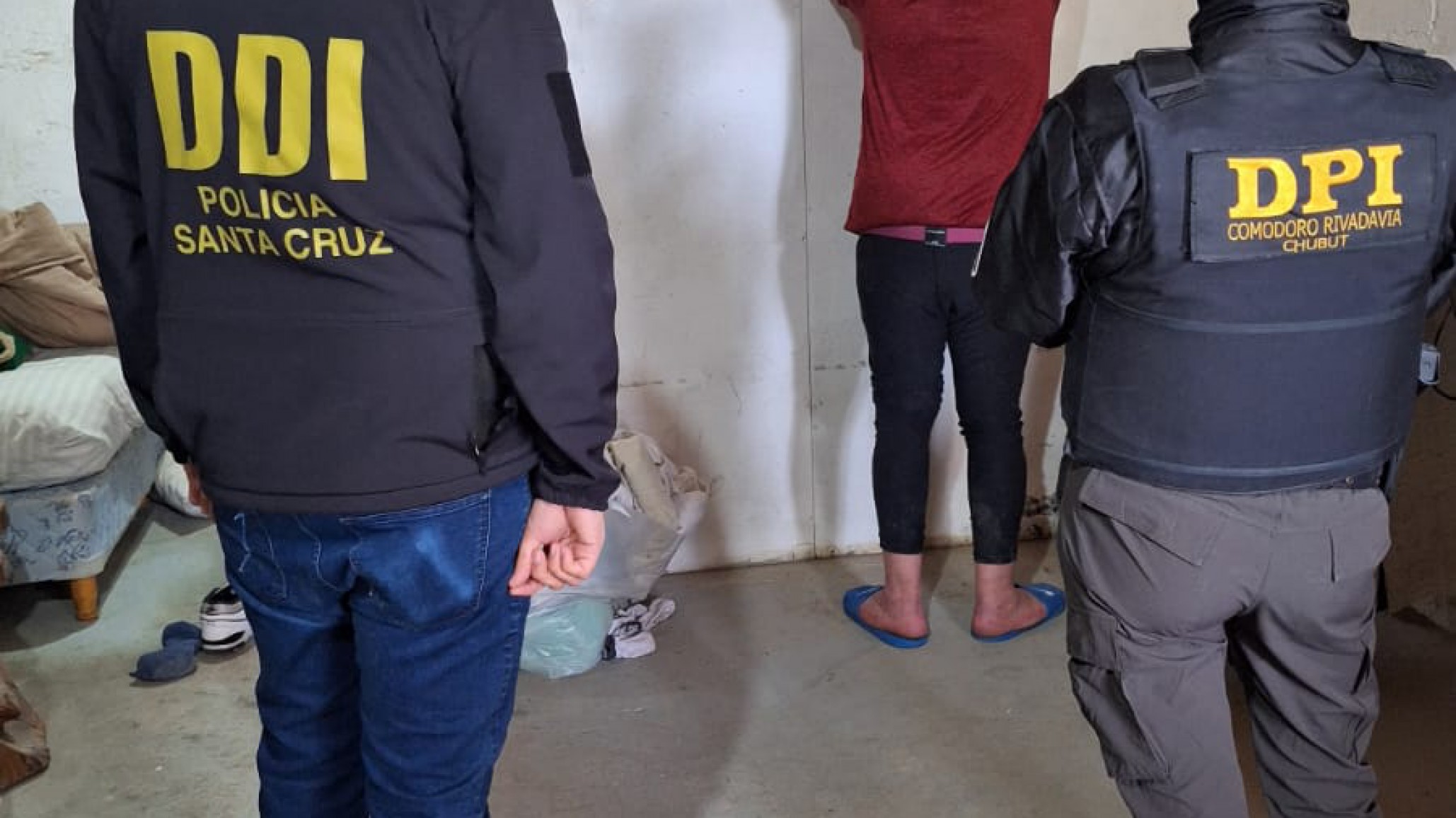 Allanamiento en Comodoro por una denuncia de estafa: se secuestró un celular