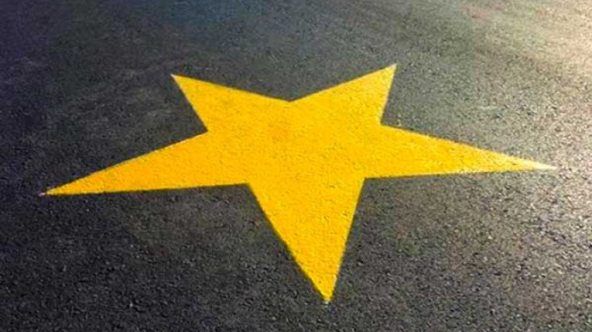 Colocarán estrellas amarillas en memoria de Maira Remolcoy y José Limpiz en Comodoro