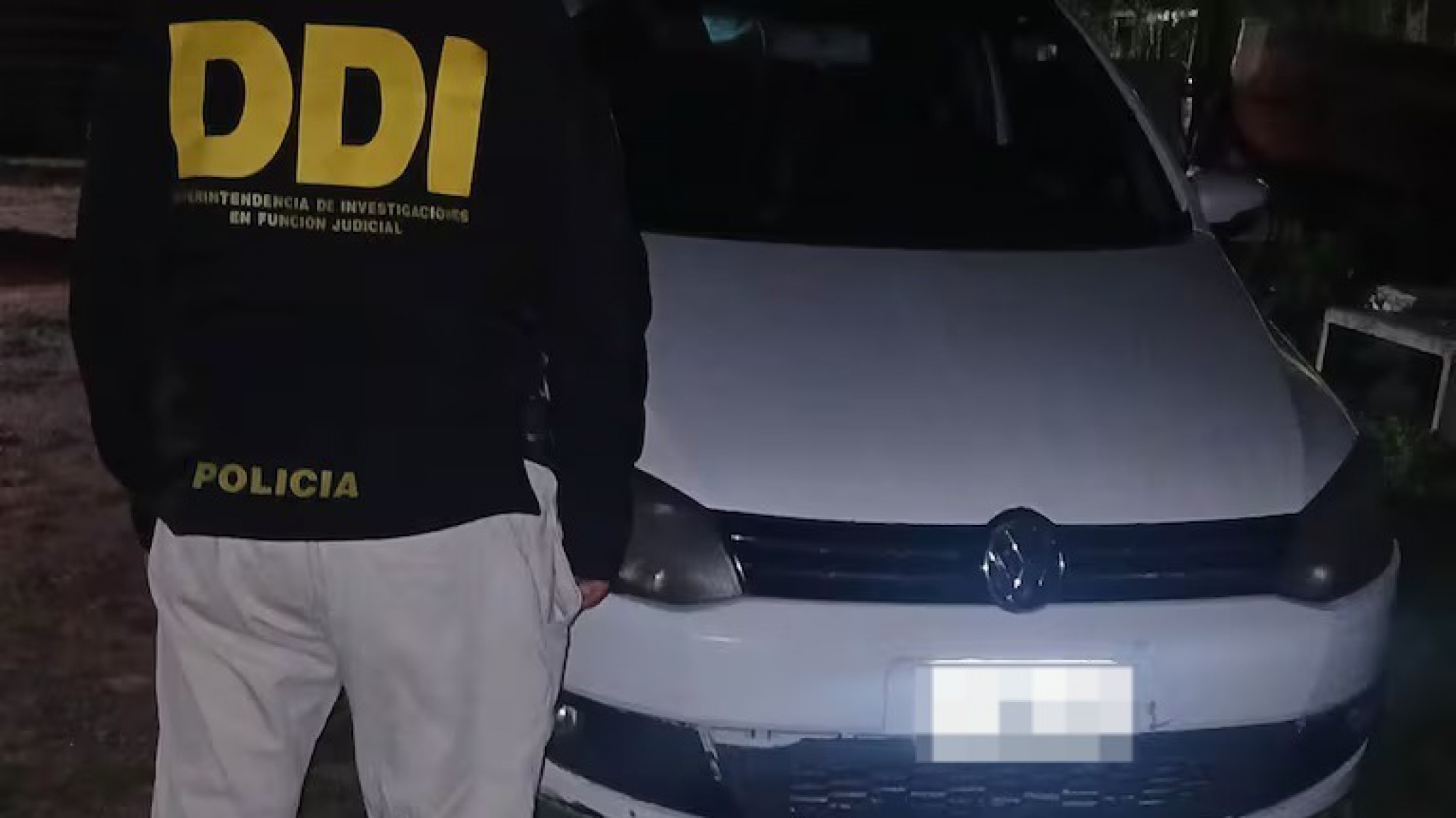 Hallaron un auto vinculado al triple crimen de Florencio Varela