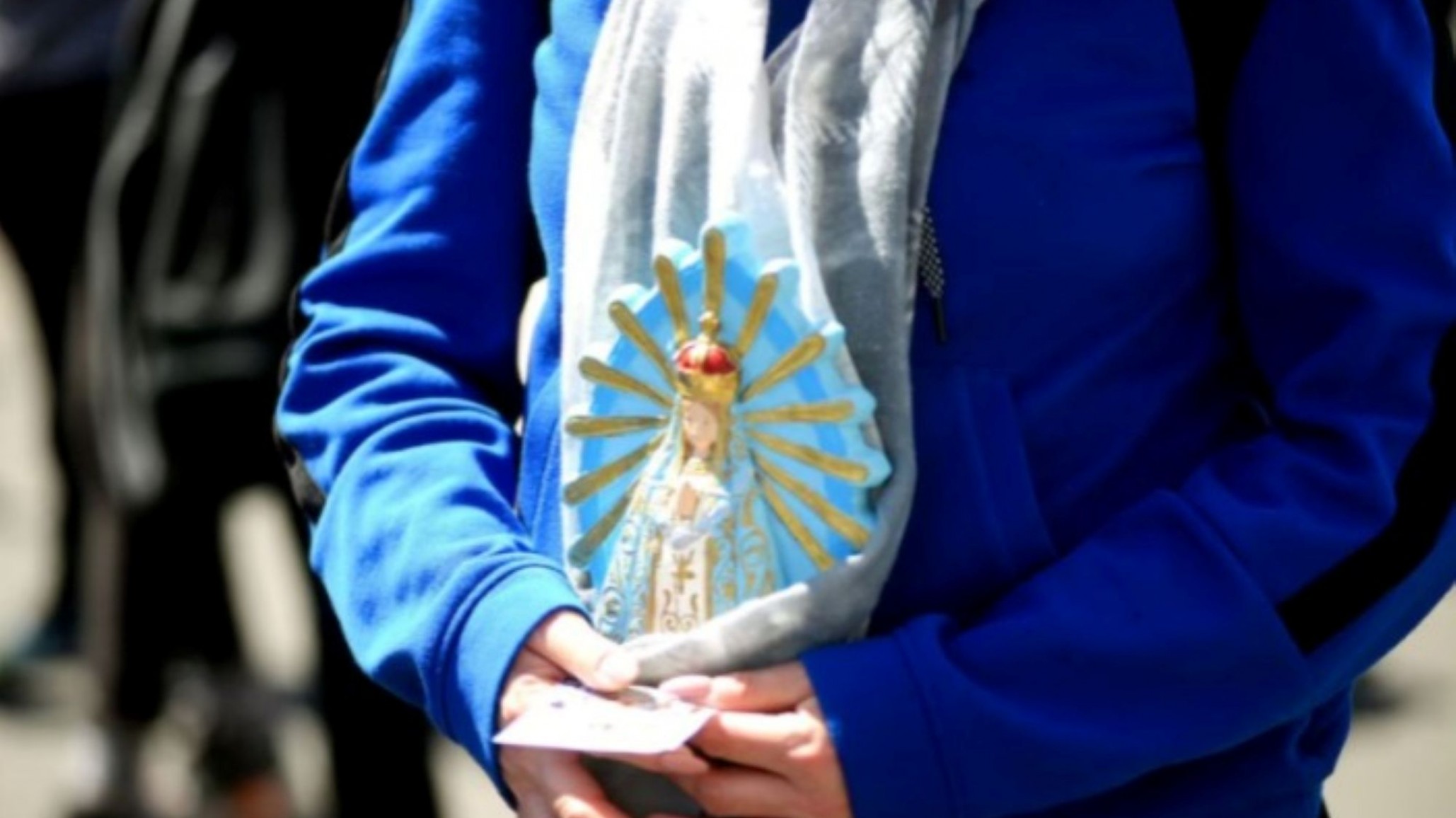 Miles de fieles caminan hacia la Basílica: comenzó la peregrinación a Luján 2025