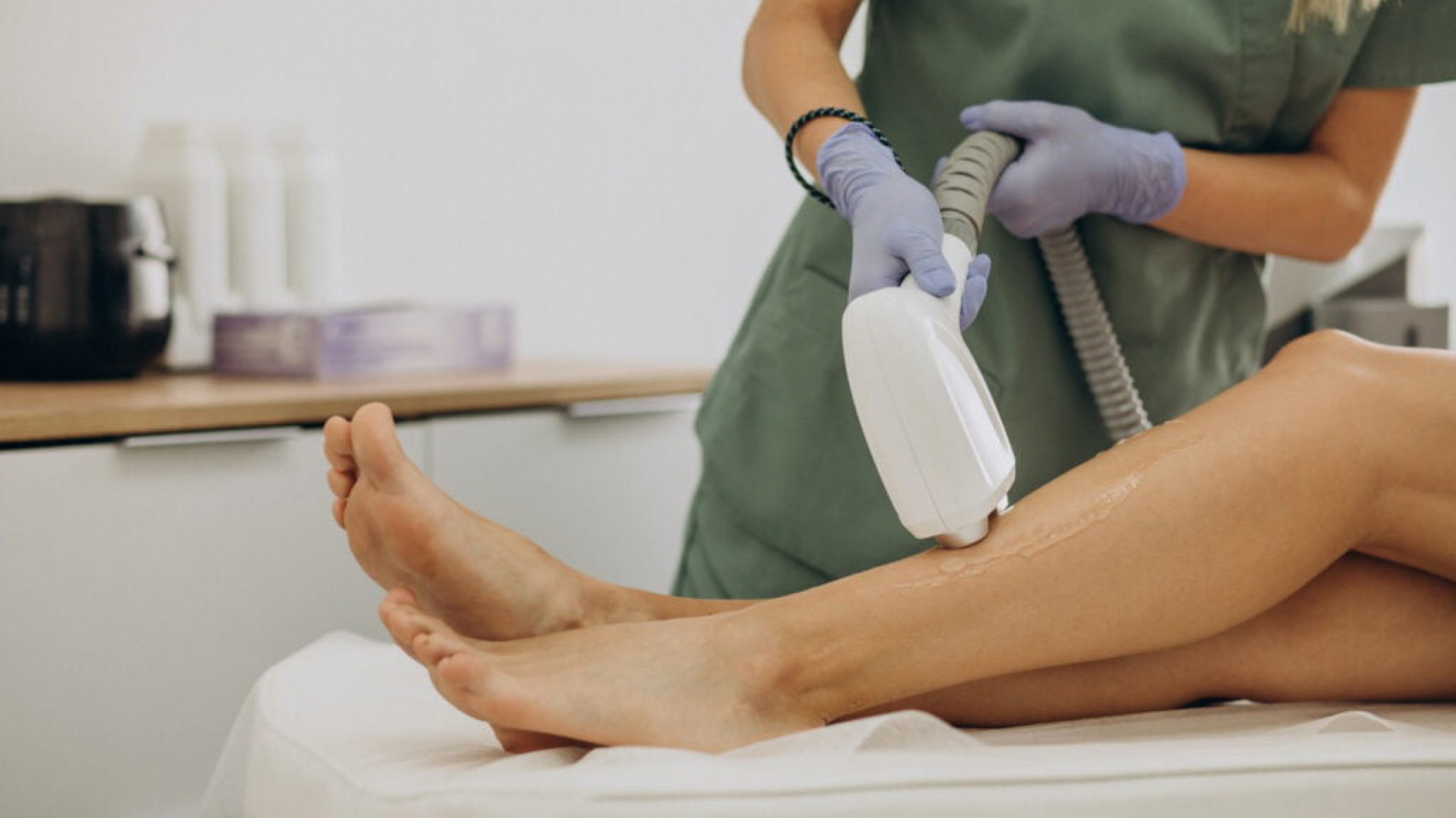 ANMAT prohíbe un equipo láser estético de alto riesgo por una irregularidad en Chubut