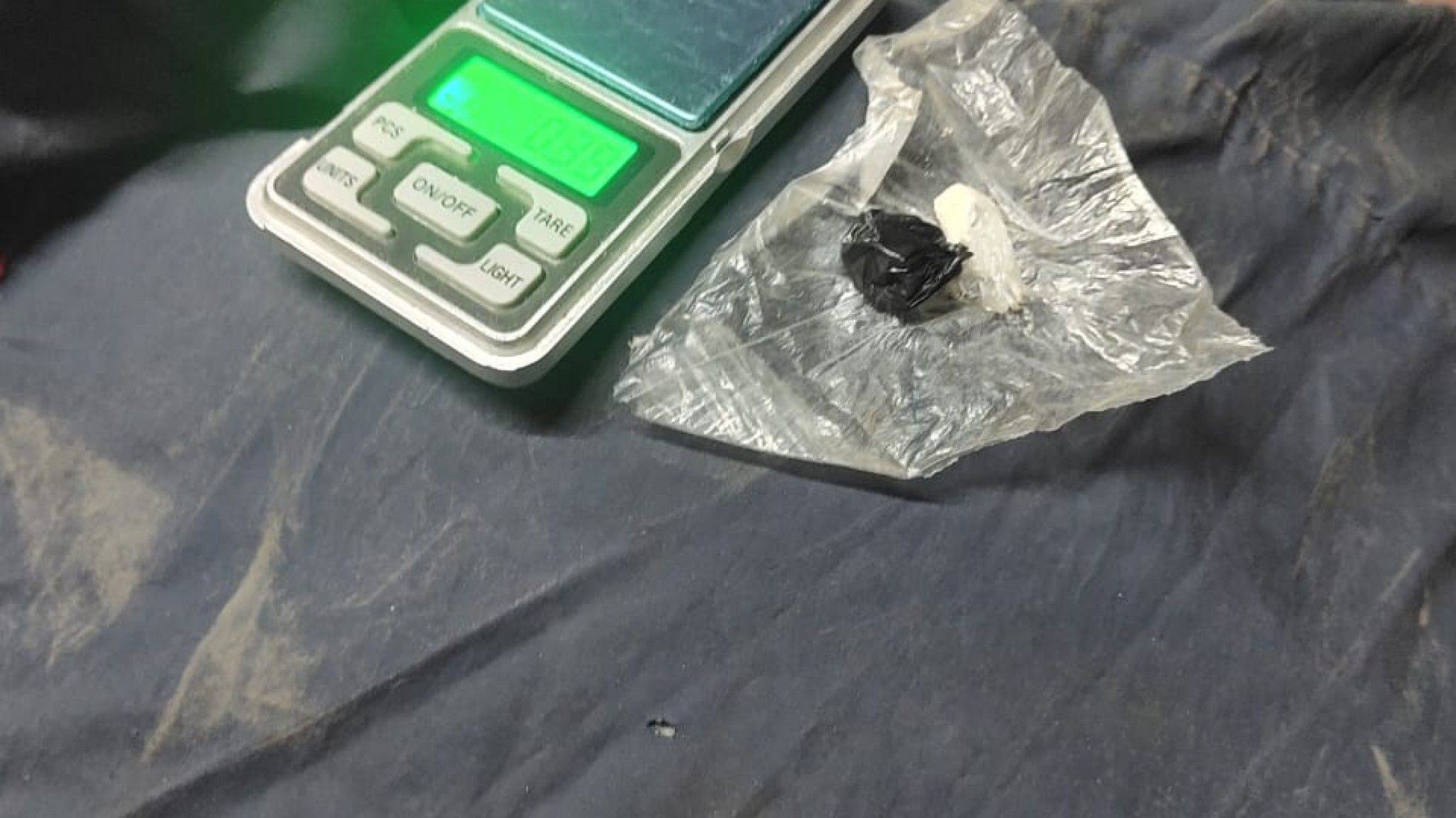 Taller narco: arreglaban autos de día y vendían droga de madrugada