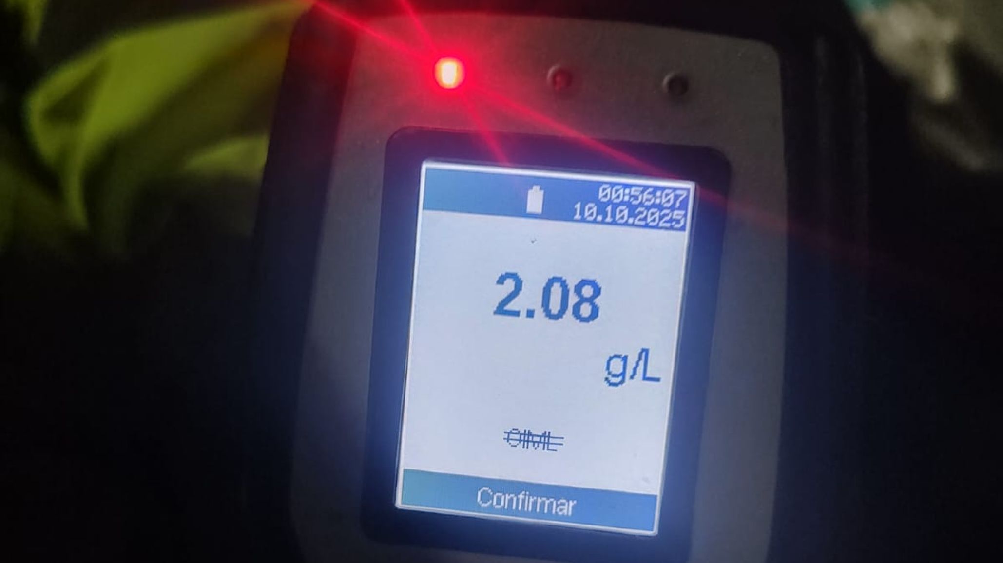 Conducía con 2,08 g/l de alcohol en sangre y chocó otro vehículo: le secuestraron el auto