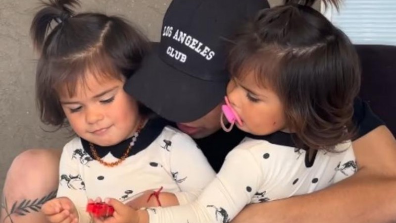 El conmovedor video de Thiago Medina con sus hijas luego de recibir el alta médica: "Domingo en familia"
