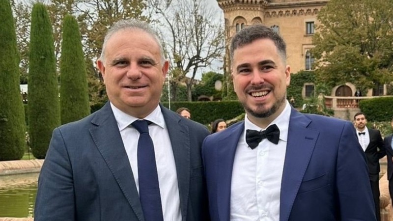 Se casan y sus perros serán los testigos: un hecho histórico en Argentina