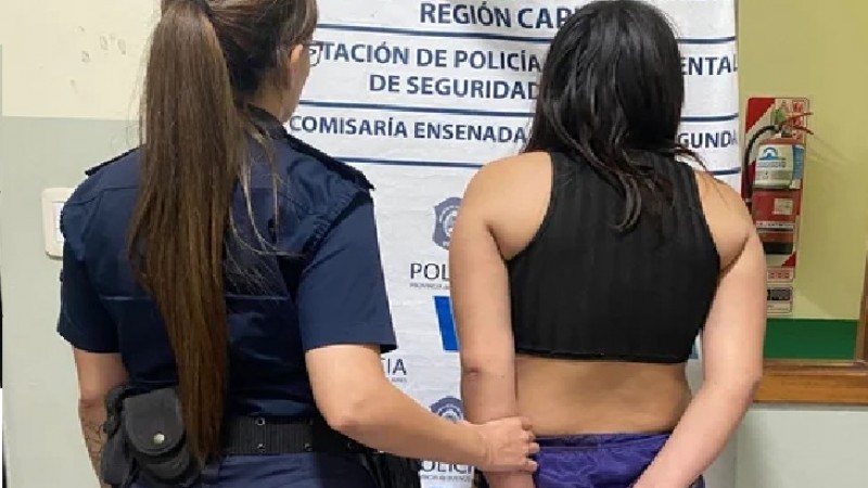 Horror en Ensenada: Hospitalizaron a una mujer al ser atacada por su hija de 19 años