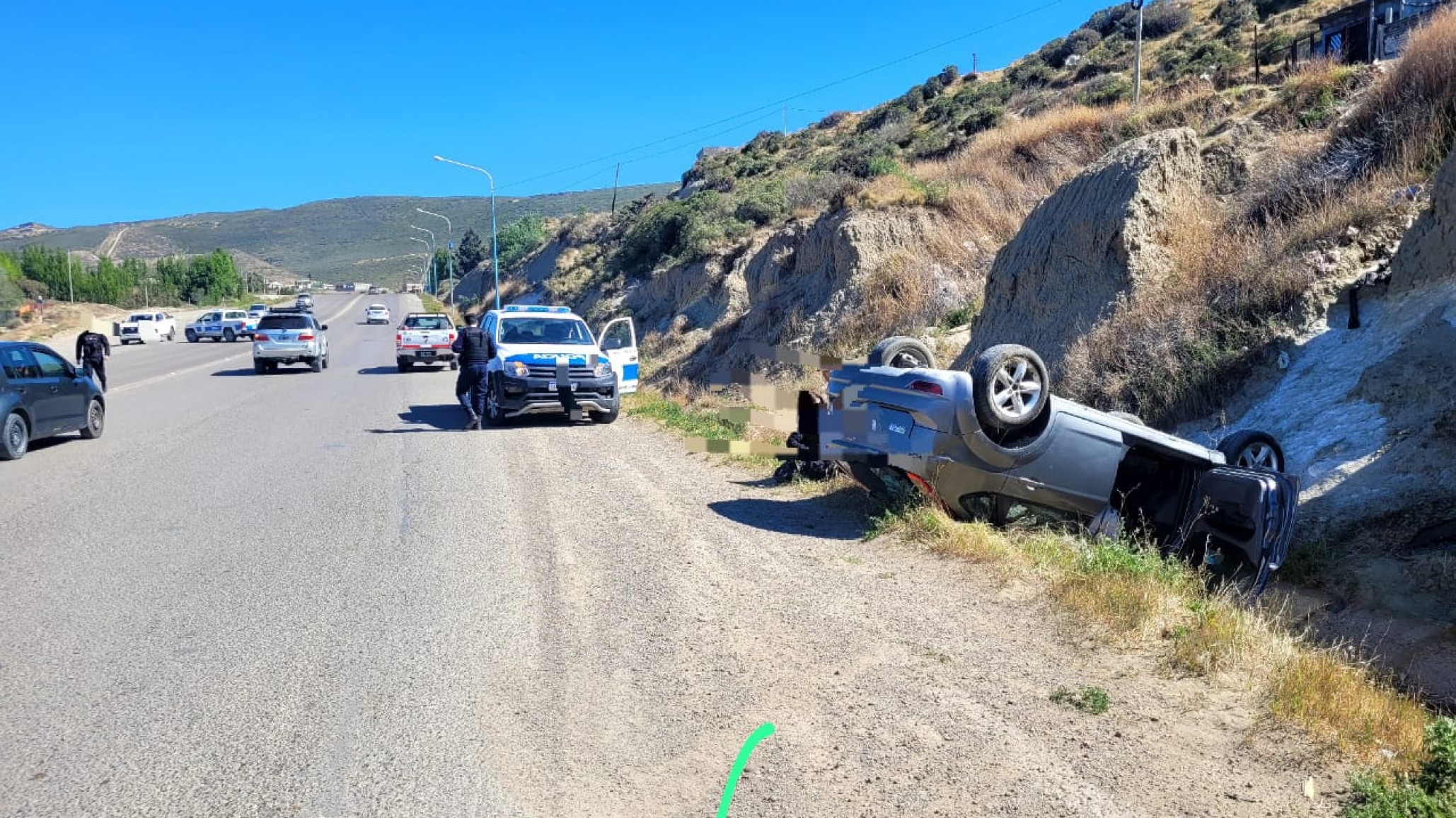 Dos mujeres resultaron heridas tras el vuelco de un auto