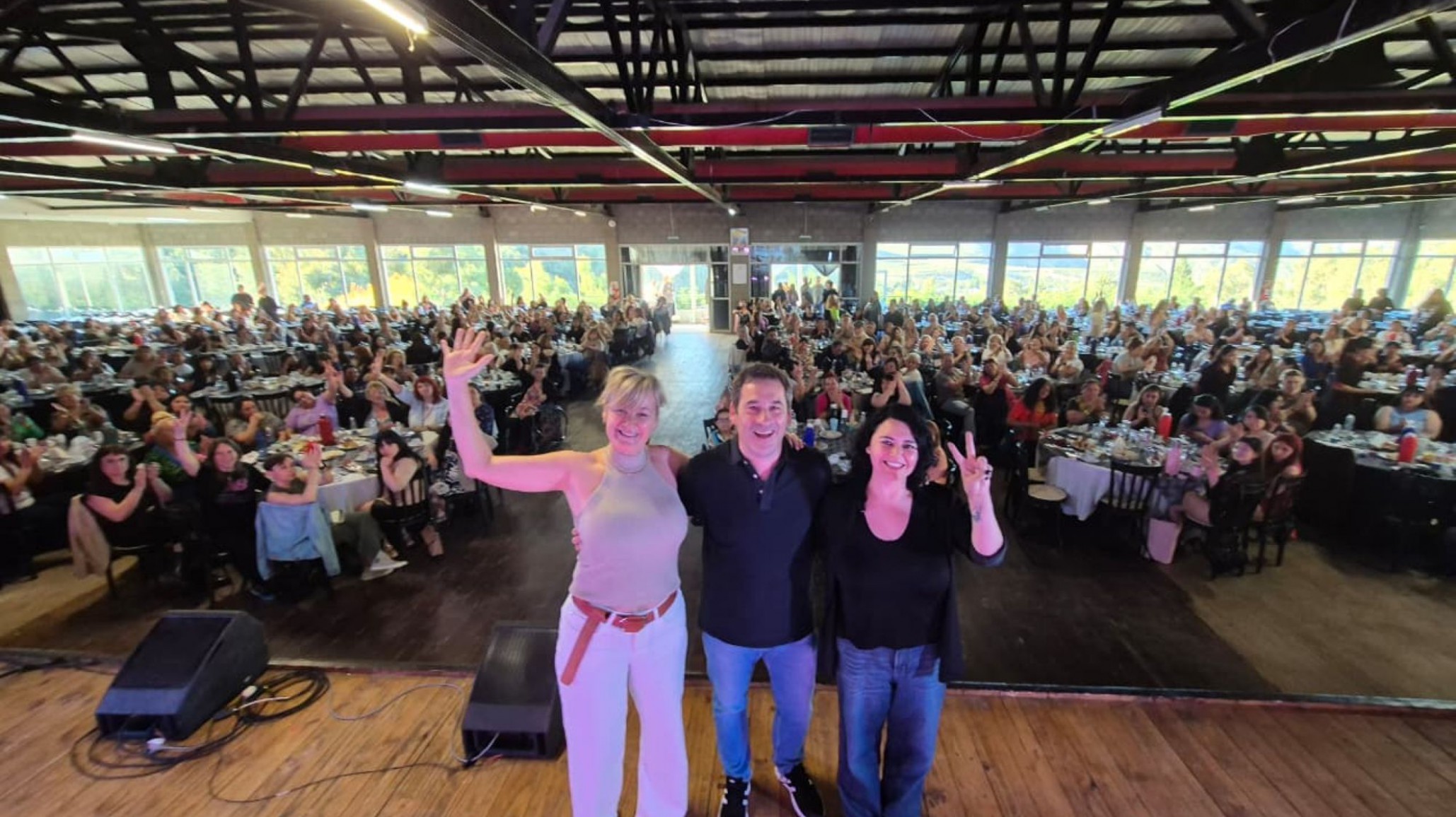 "No hay hoy en la Argentina una sola organización intermedia en donde no haya mujeres sosteniendo", aseguró Luque.