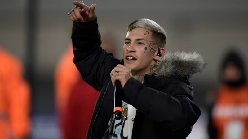 Polémica: L-Gante fue acusado de robarse una moto policial tras un show